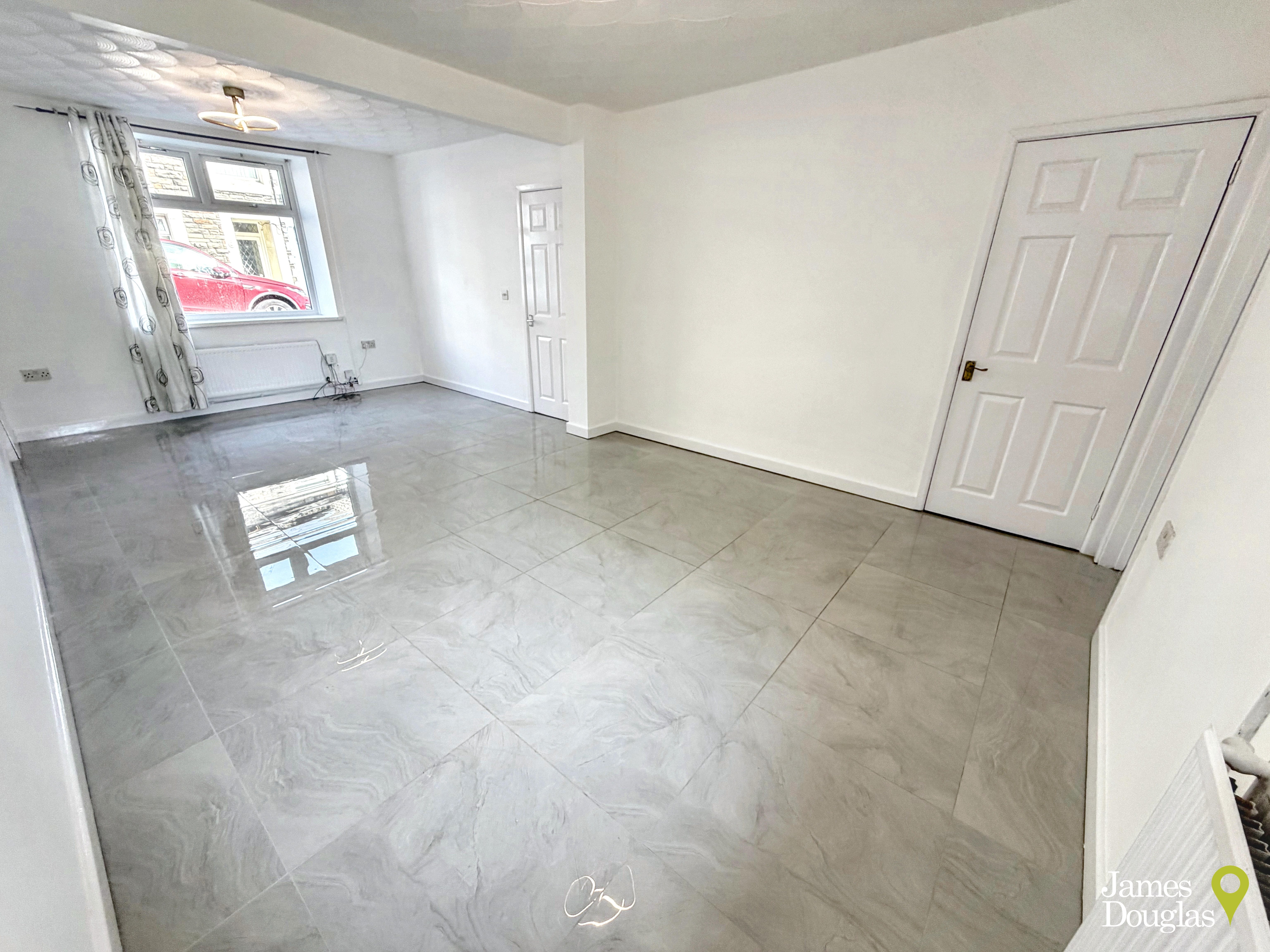 Webster Street, Treharris, photo 6