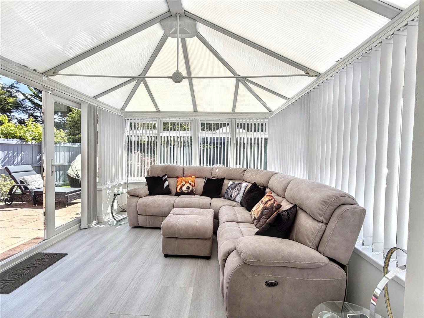 Dewberry Grove, Rogerstone, Newport, photo 12