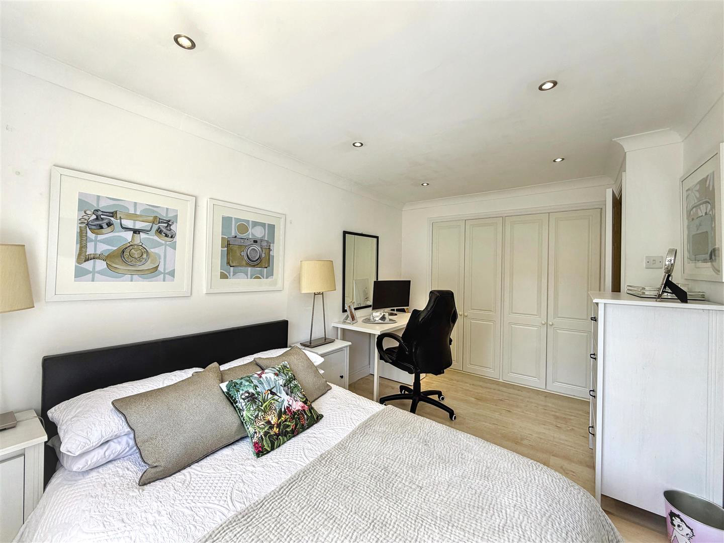 Dewberry Grove, Rogerstone, Newport, photo 24