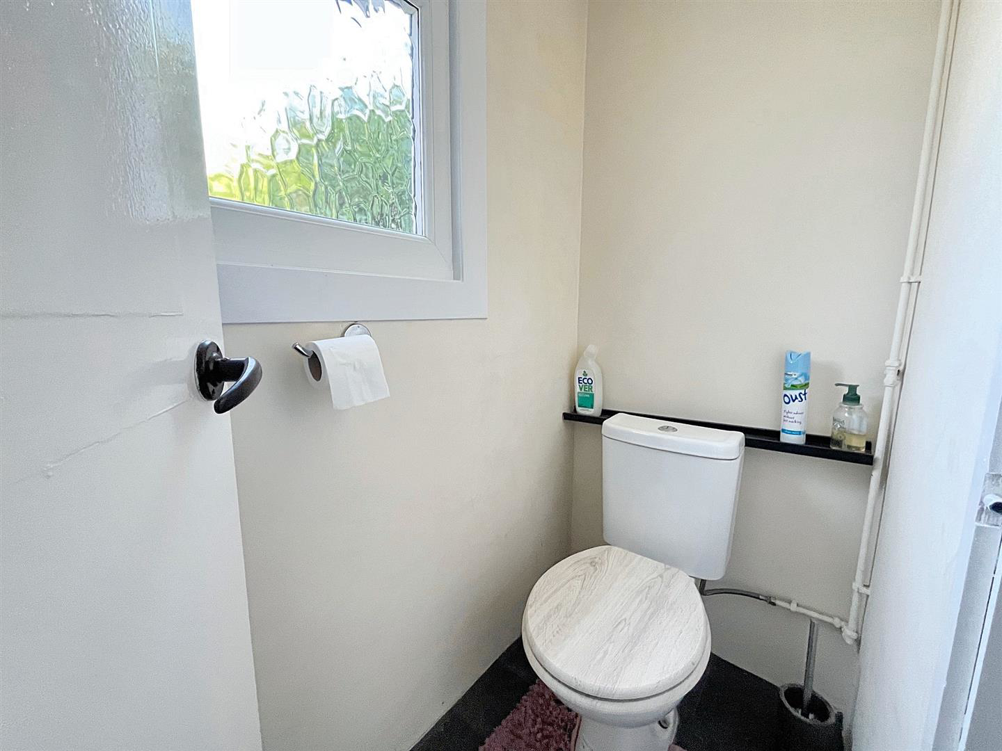 Ringwood Avenue, Newport, photo 10