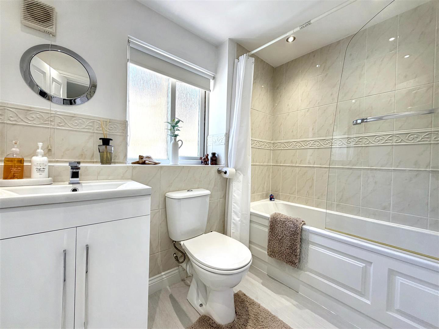Dewberry Grove, Rogerstone, Newport, photo 25