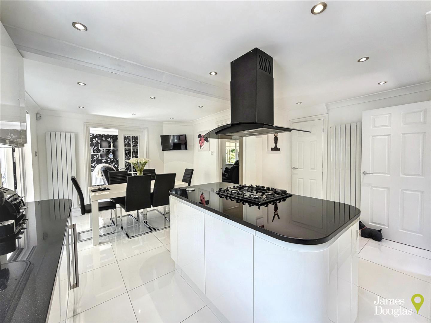 Dewberry Grove, Rogerstone, Newport, photo 7