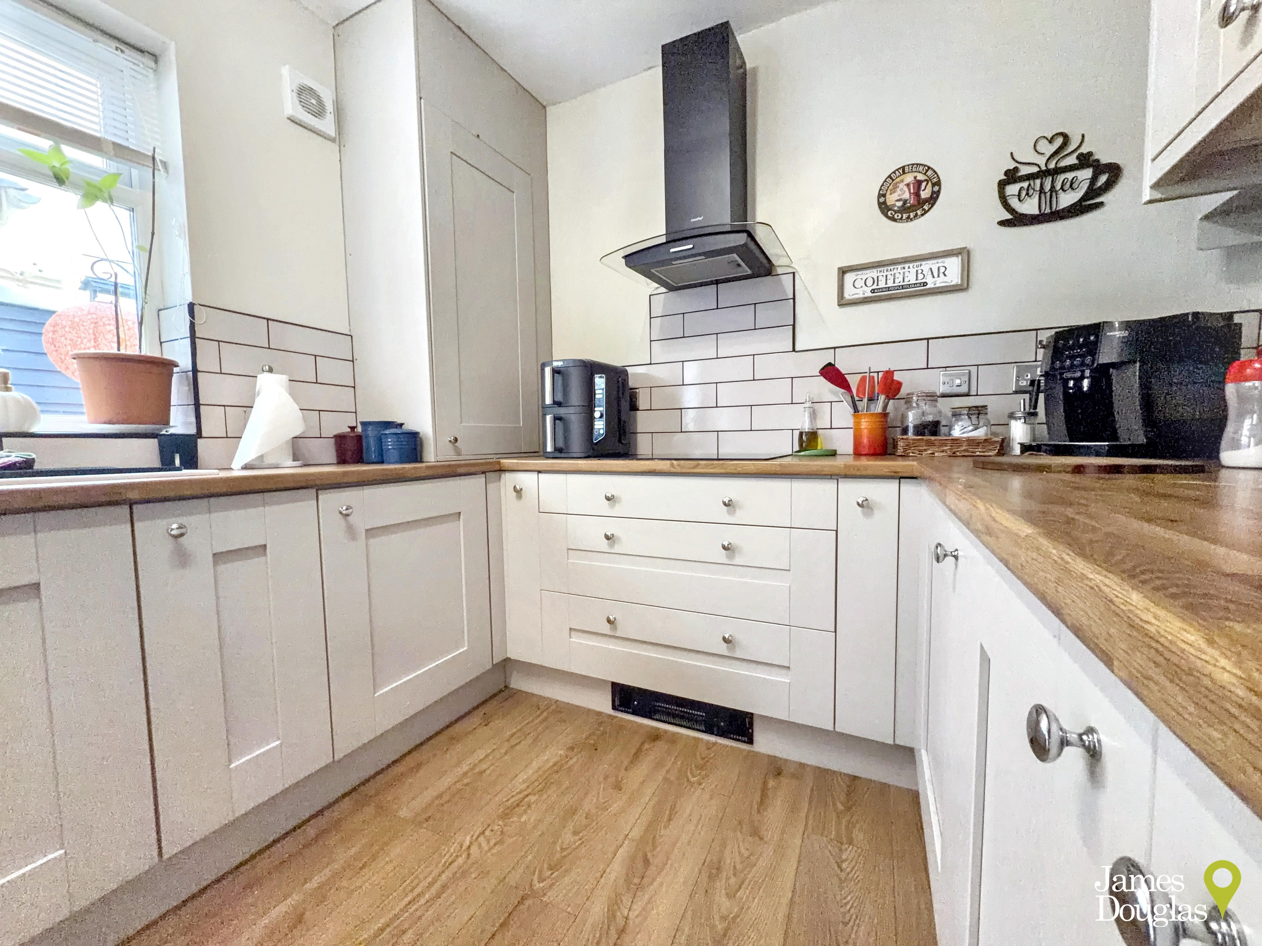 Vaughan Street, Pwllgwaun, Pontypridd, photo 10