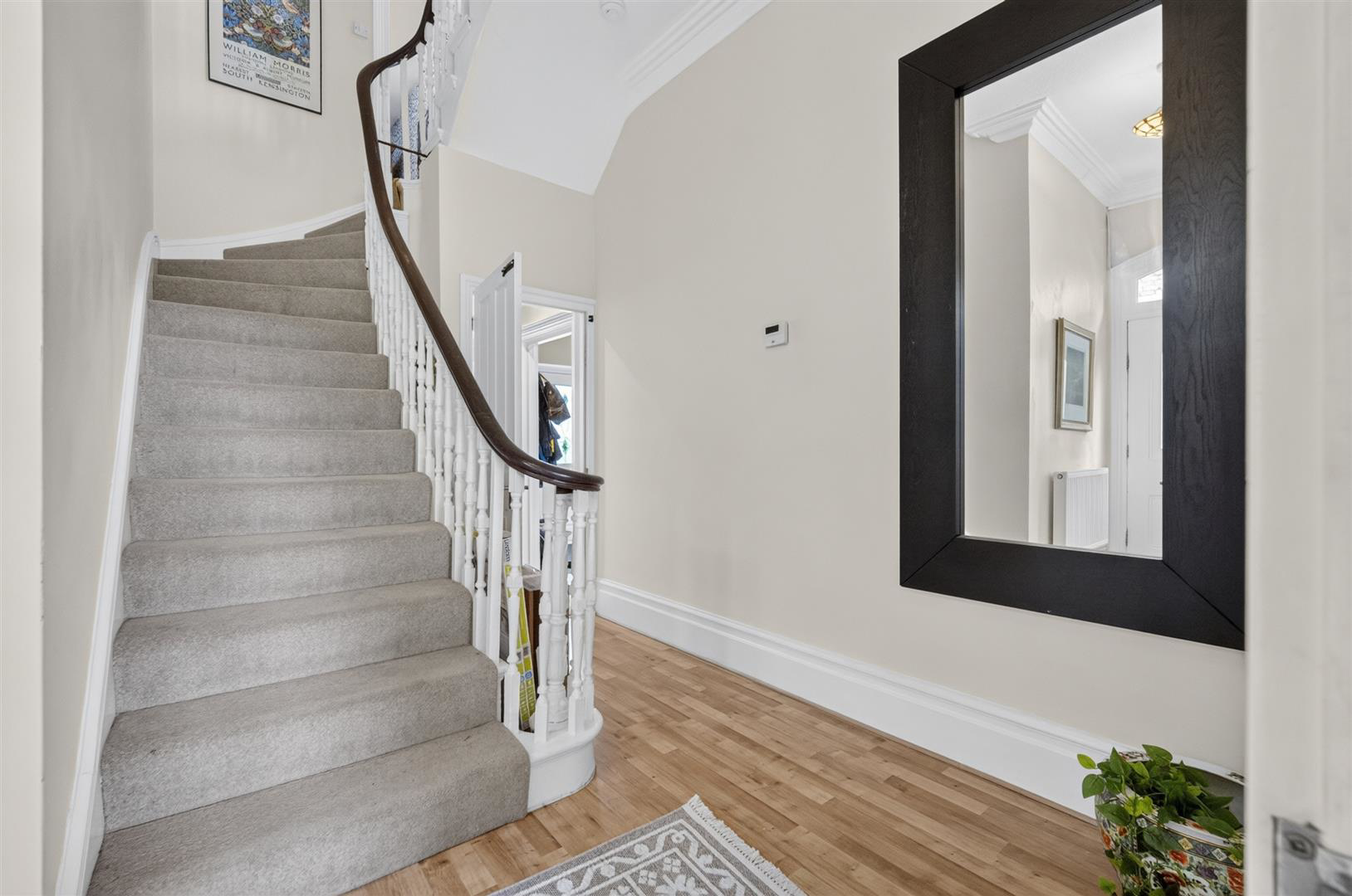 Stow Park Avenue, Newport, photo 2