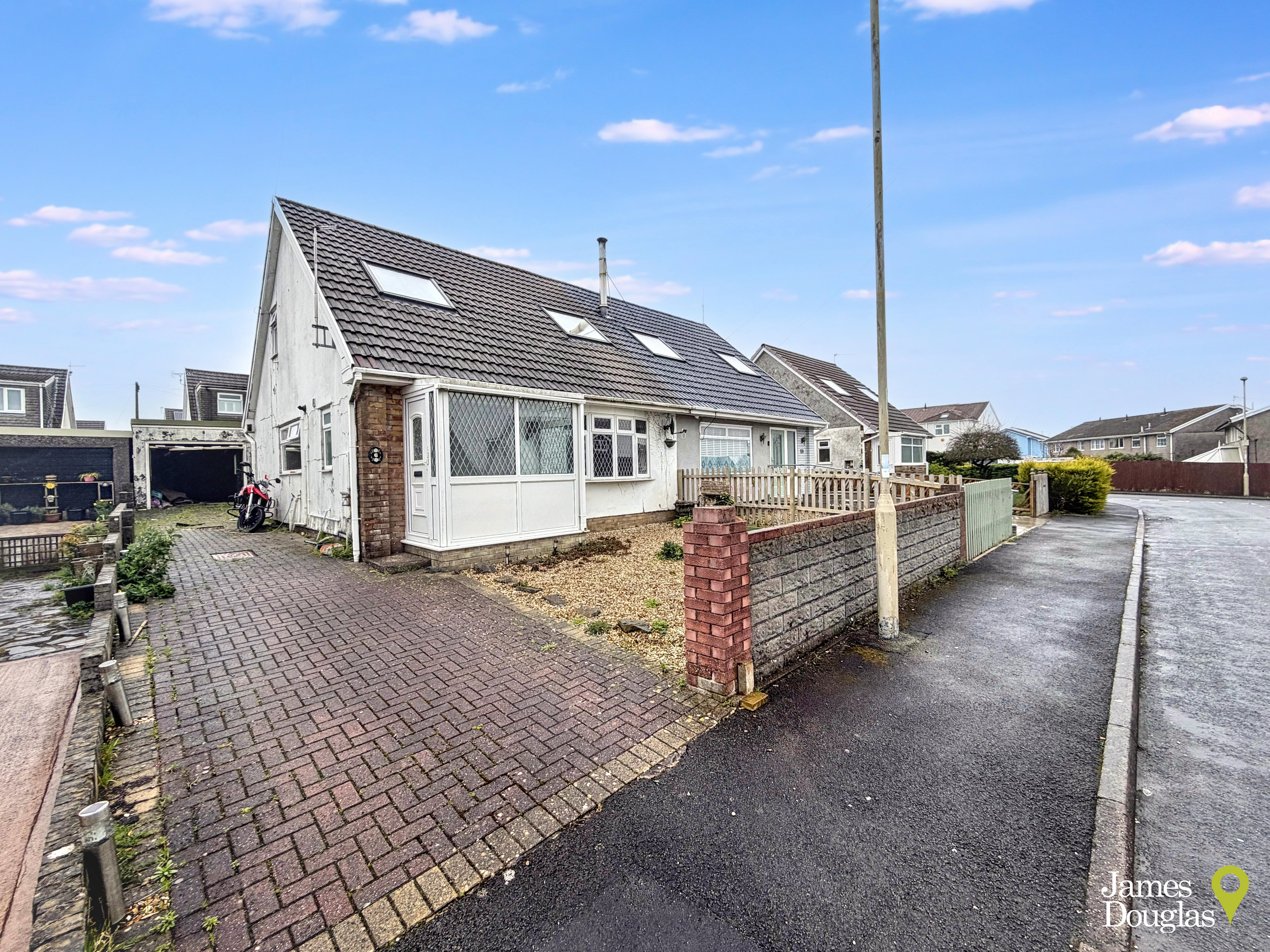 Rowan Close, Penycoedcae, Pontypridd