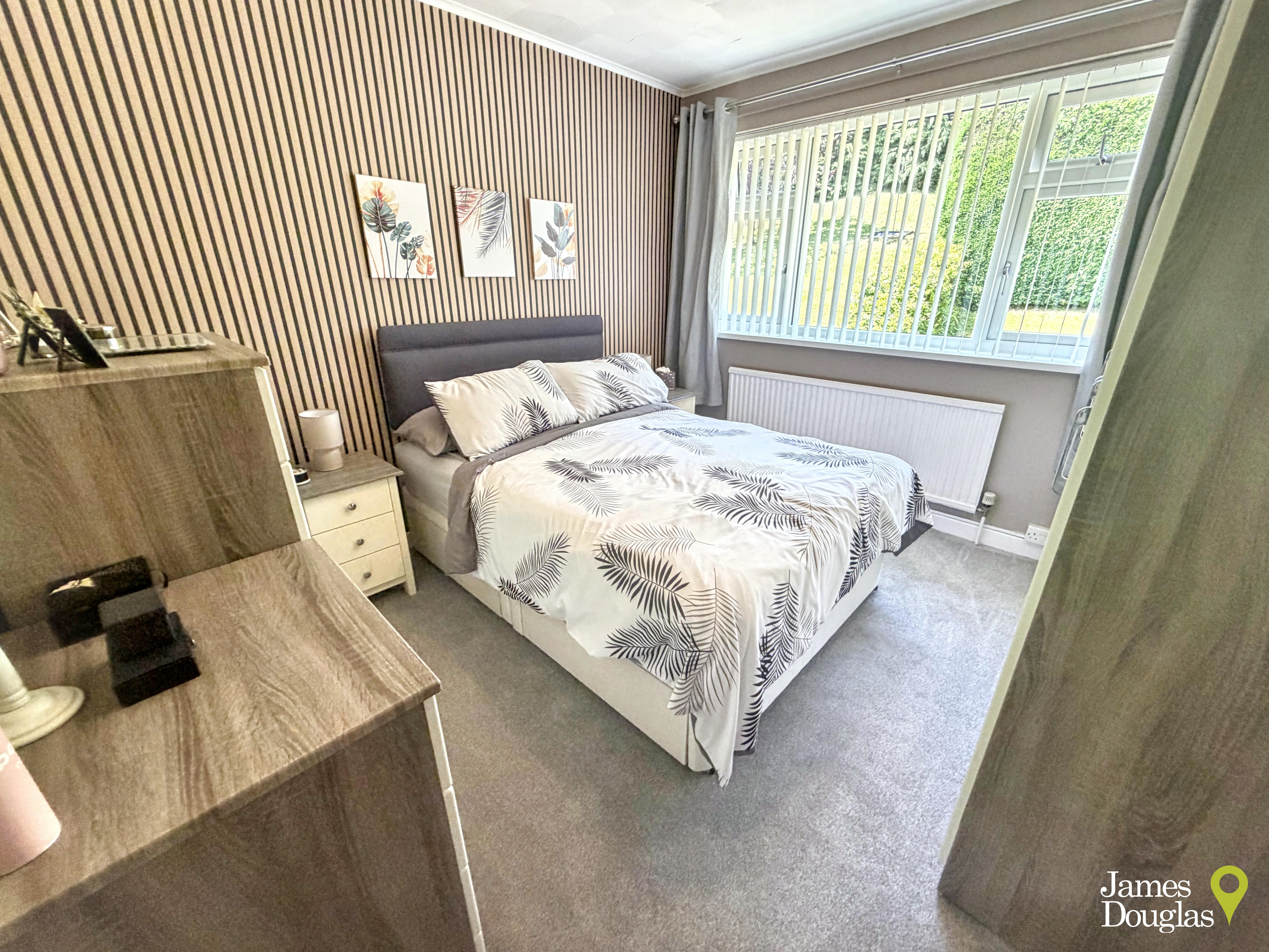 Bed2