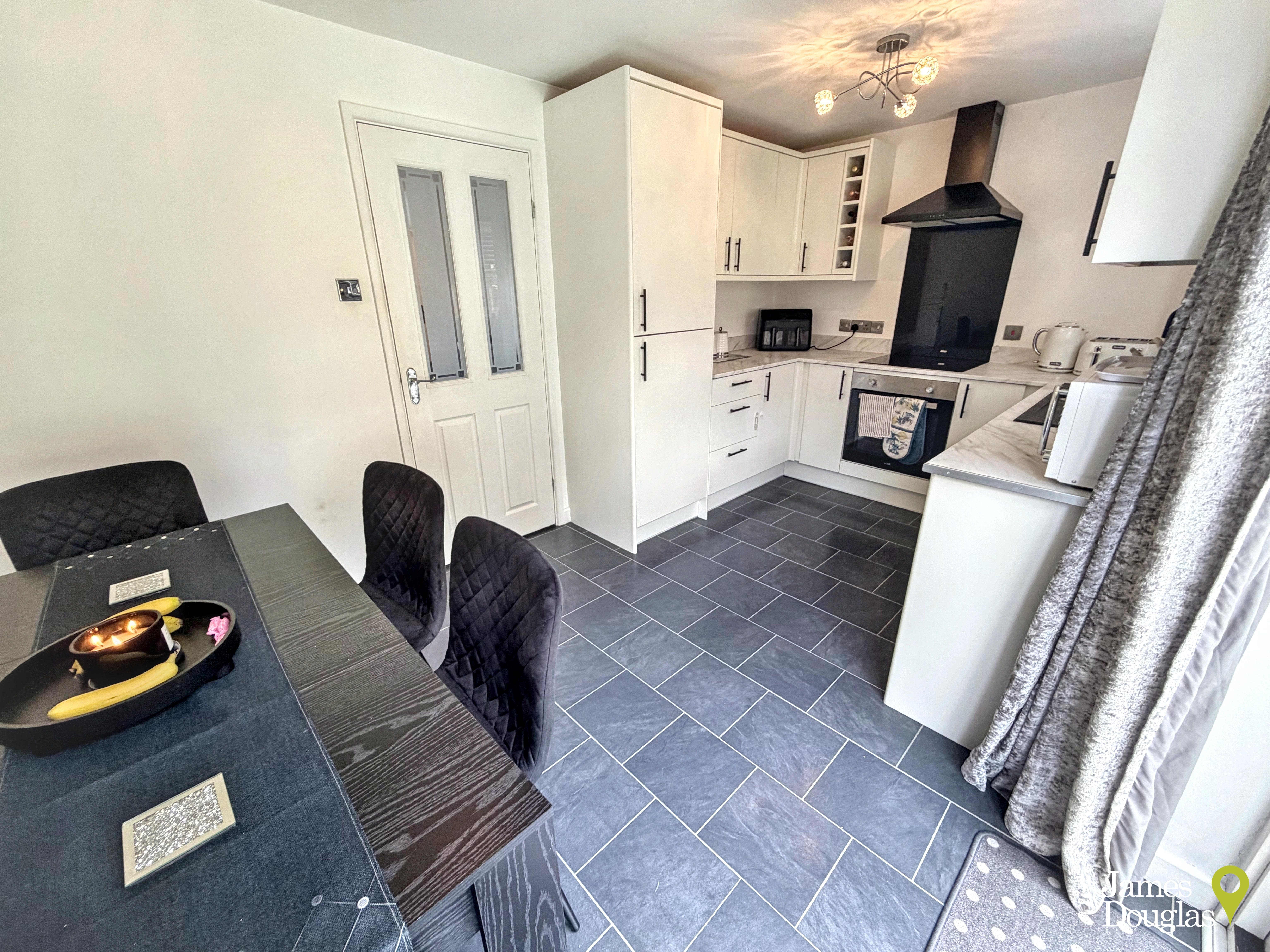 Cefn Close, Glyncoch, Pontypridd, photo 9