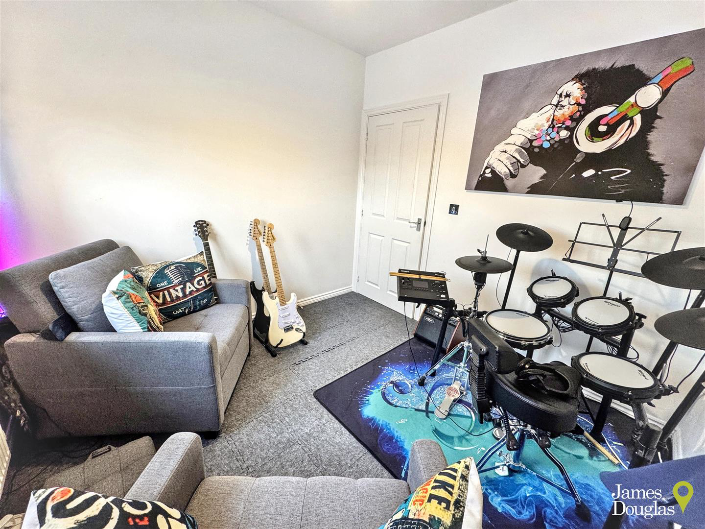 Flat 11, 25 Swan Crescent, Newport, photo 15