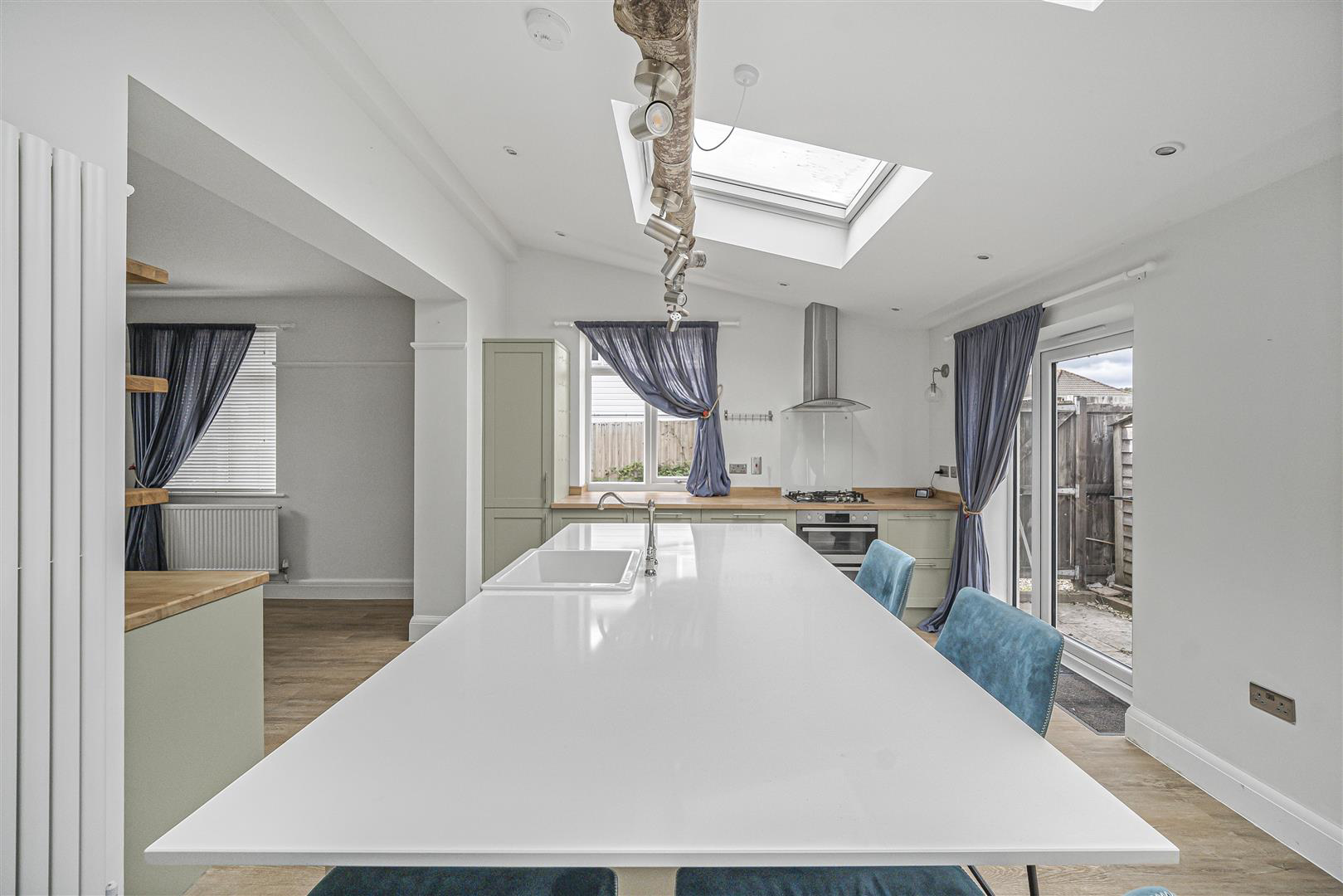 Park End, Langstone, Newport, photo 9