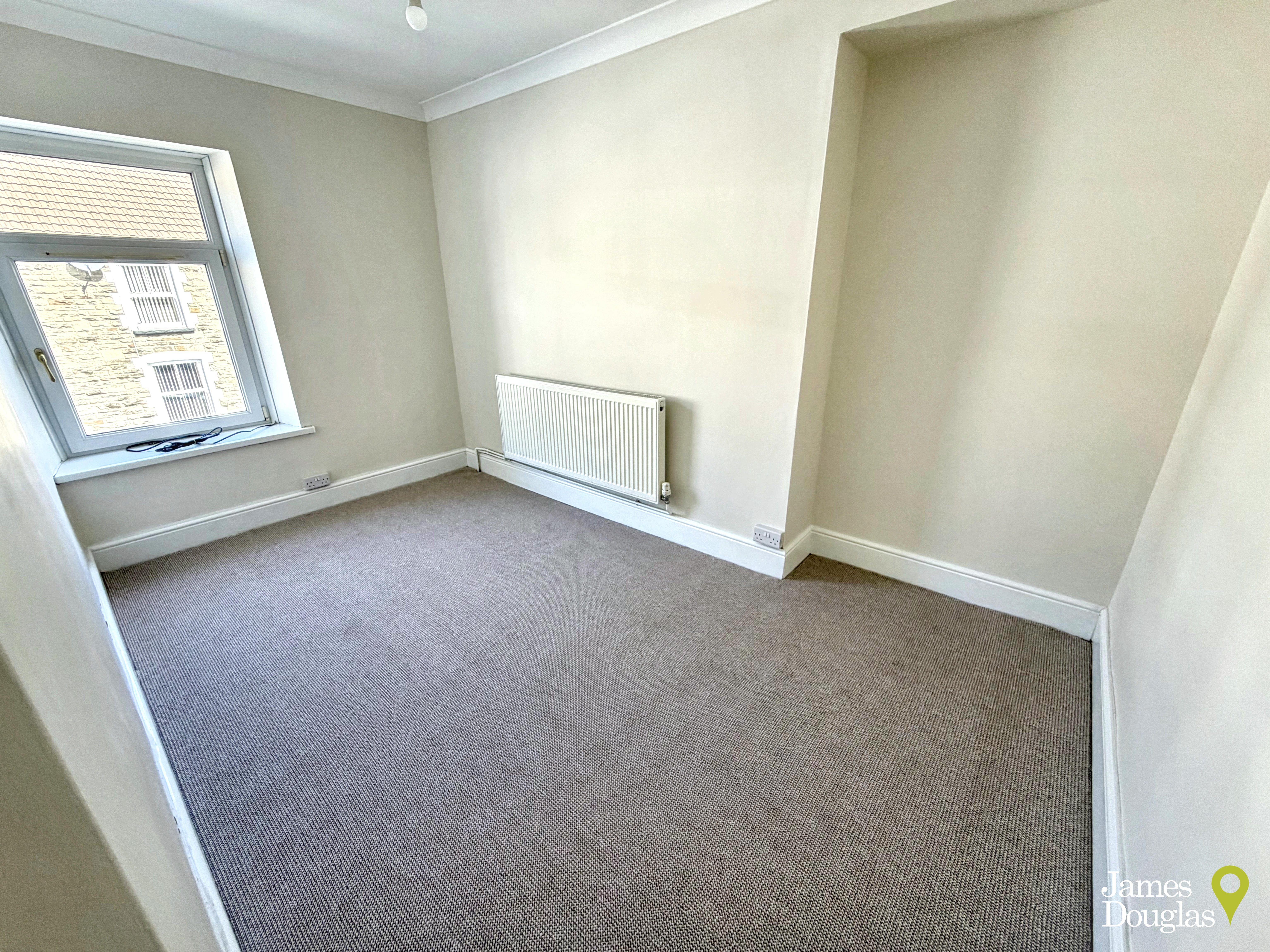 Coedpenmaen Road, Trallwn, Pontypridd, photo 16