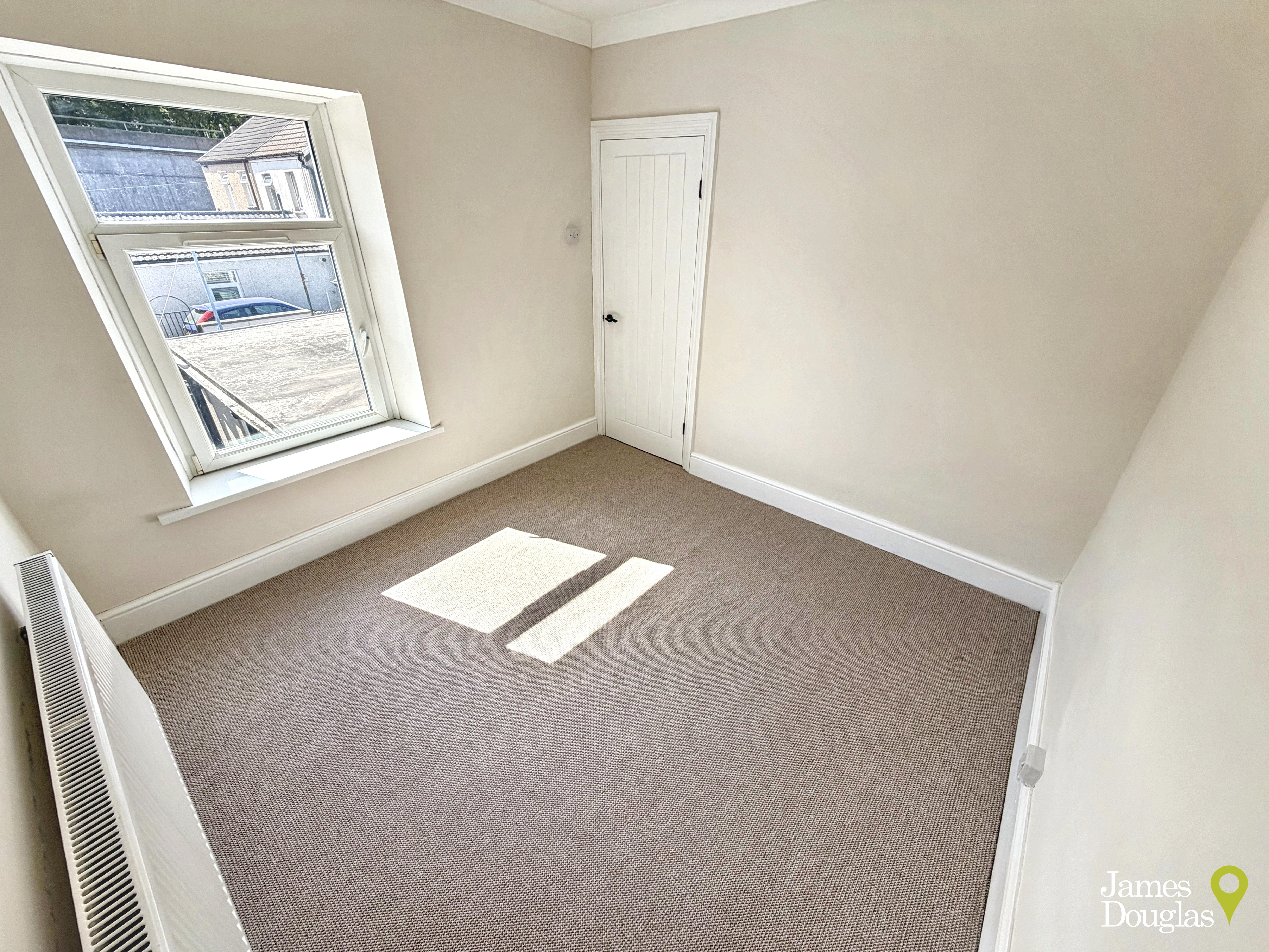 Coedpenmaen Road, Trallwn, Pontypridd, photo 18