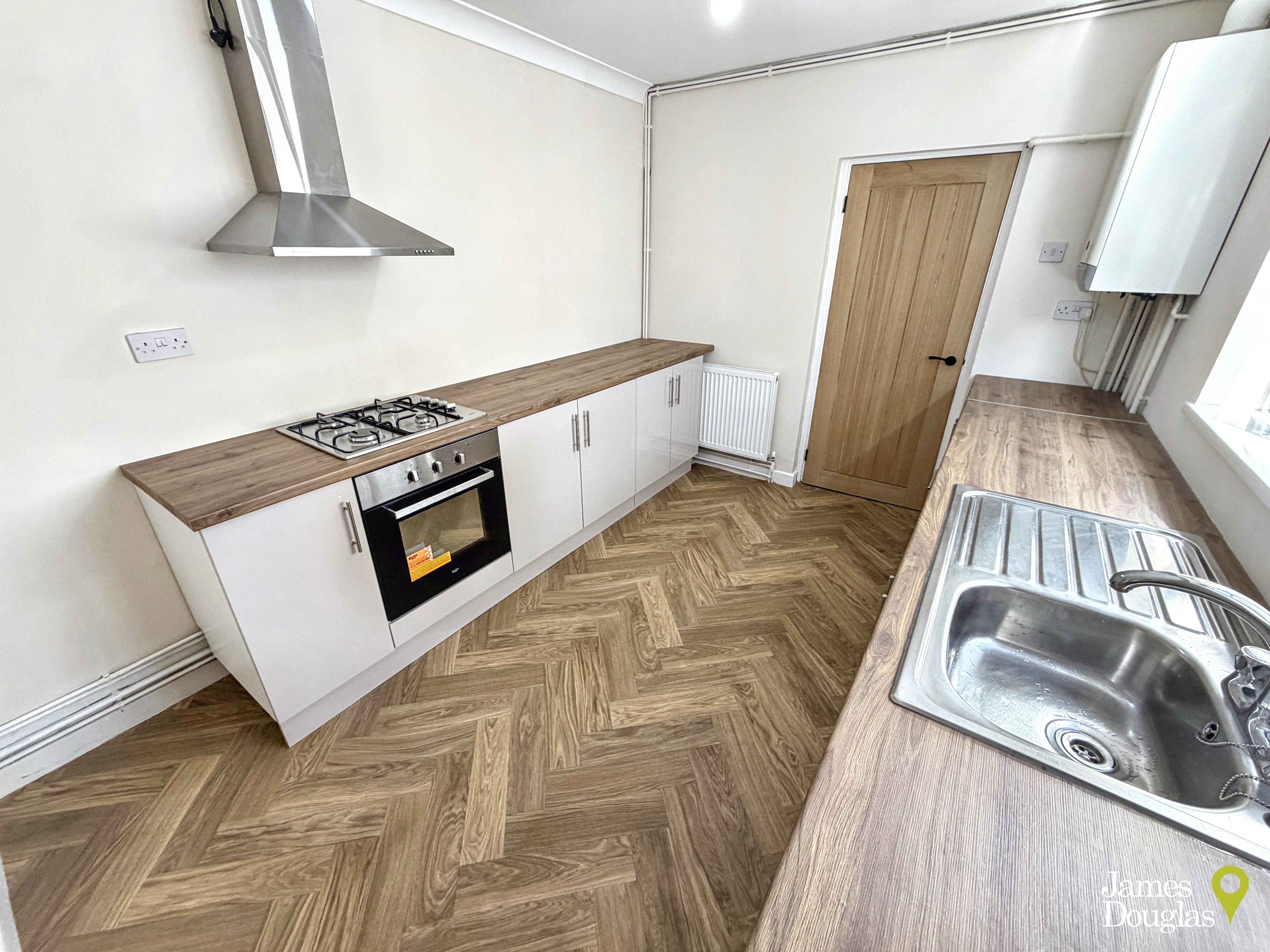 Coedpenmaen Road, Trallwn, Pontypridd, photo 11