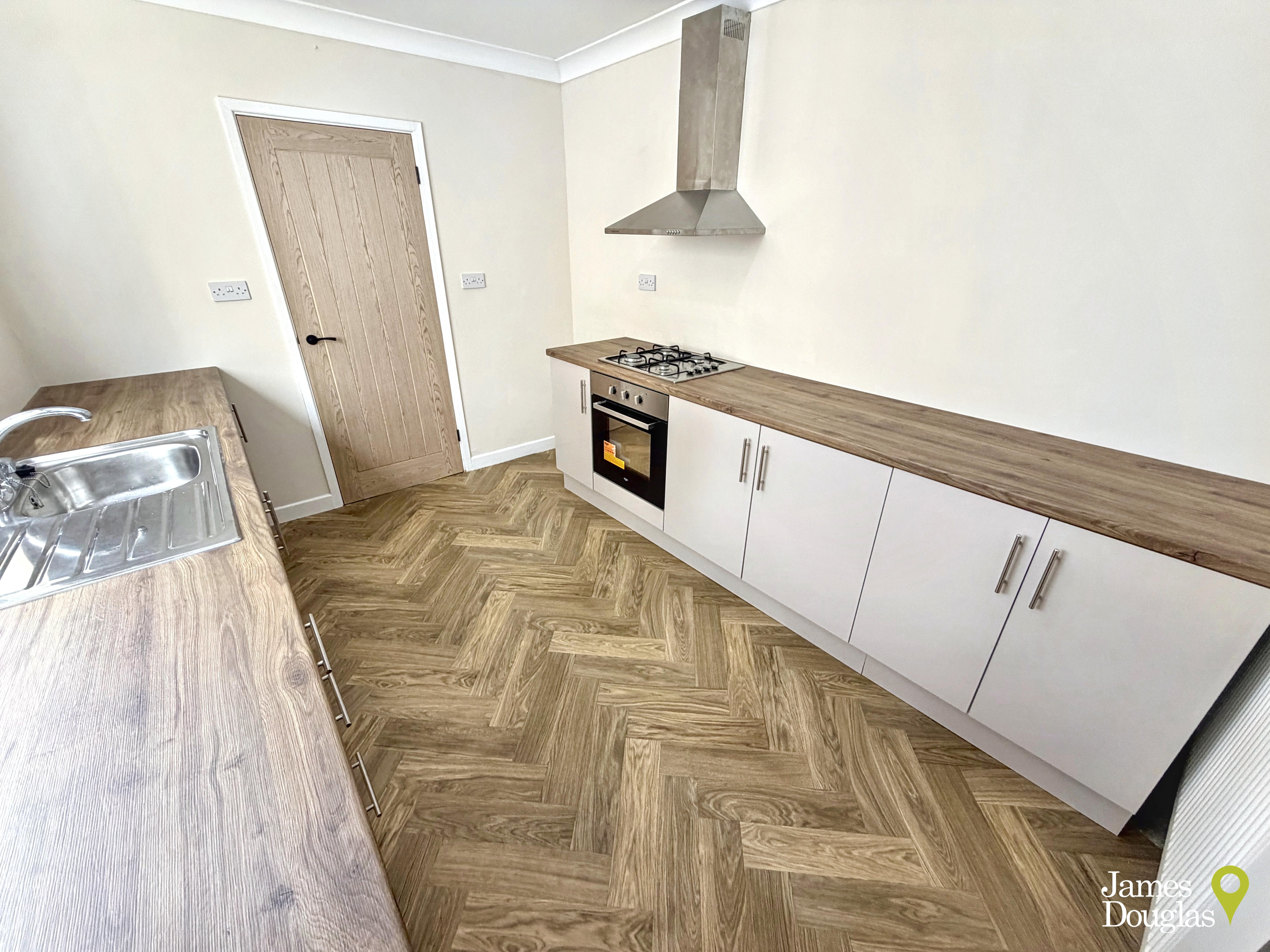 Coedpenmaen Road, Trallwn, Pontypridd, photo 8