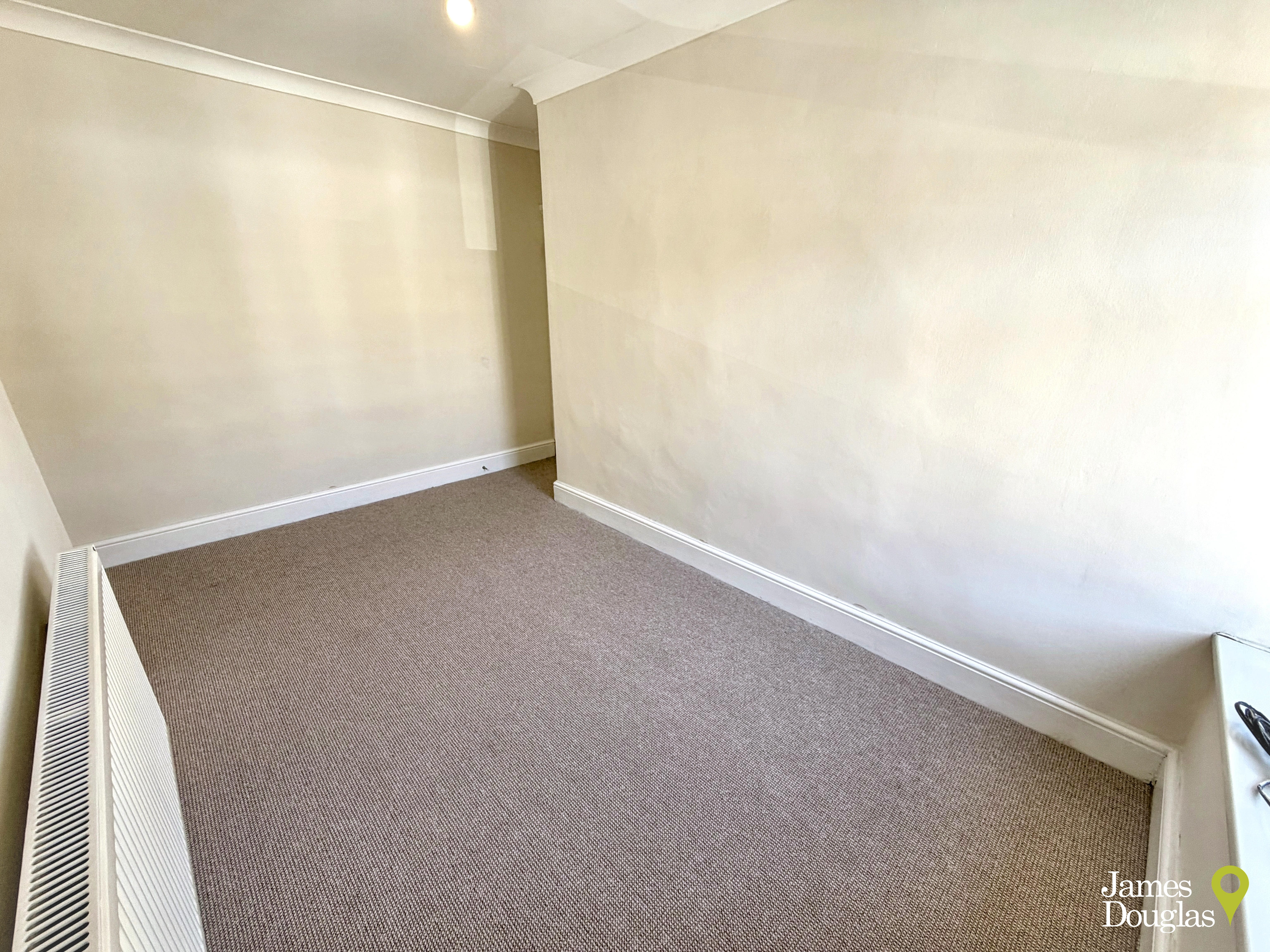 Coedpenmaen Road, Trallwn, Pontypridd, photo 17