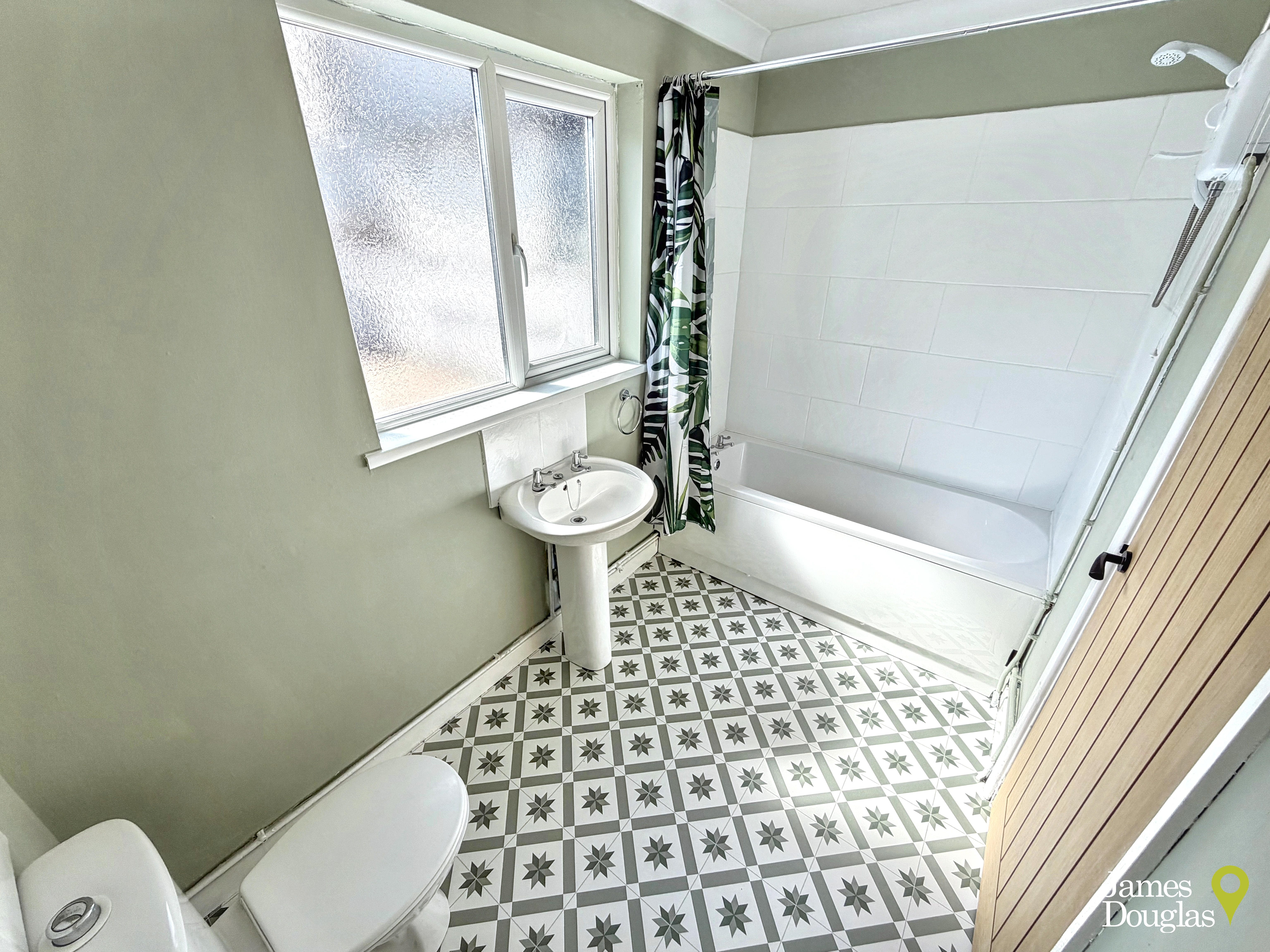 Coedpenmaen Road, Trallwn, Pontypridd, photo 13