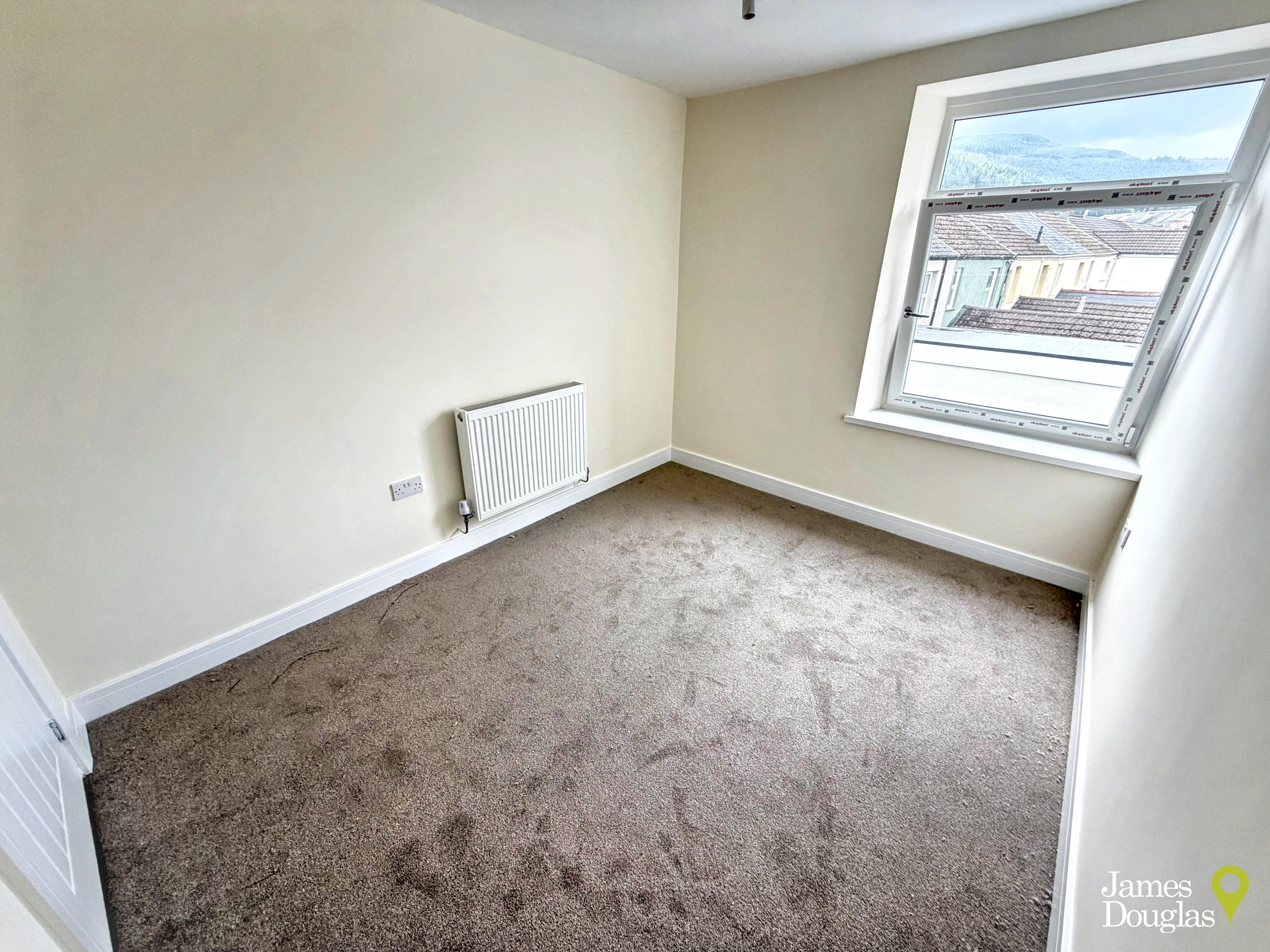 Cemetery Road, Treorchy,, photo 17