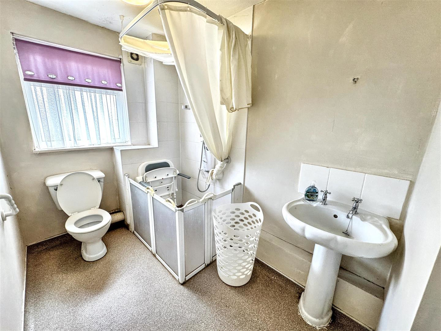 Davis Close, Pontypool NP4 6GP, photo 14