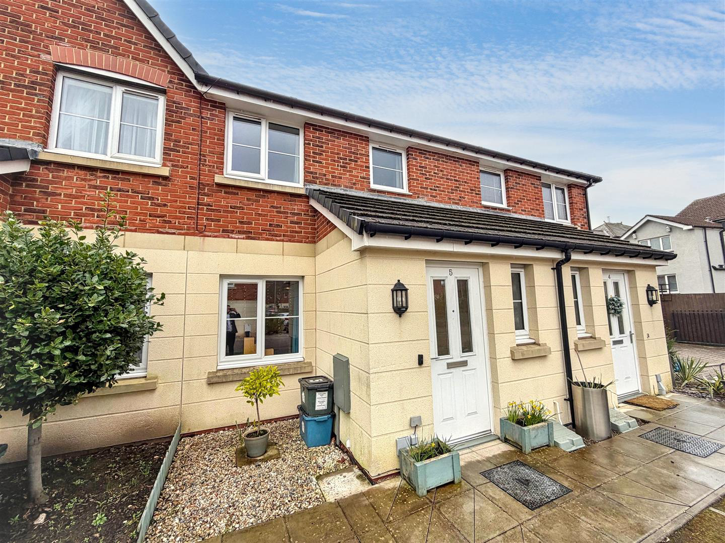 Scholars Close, Rogerstone, Newport