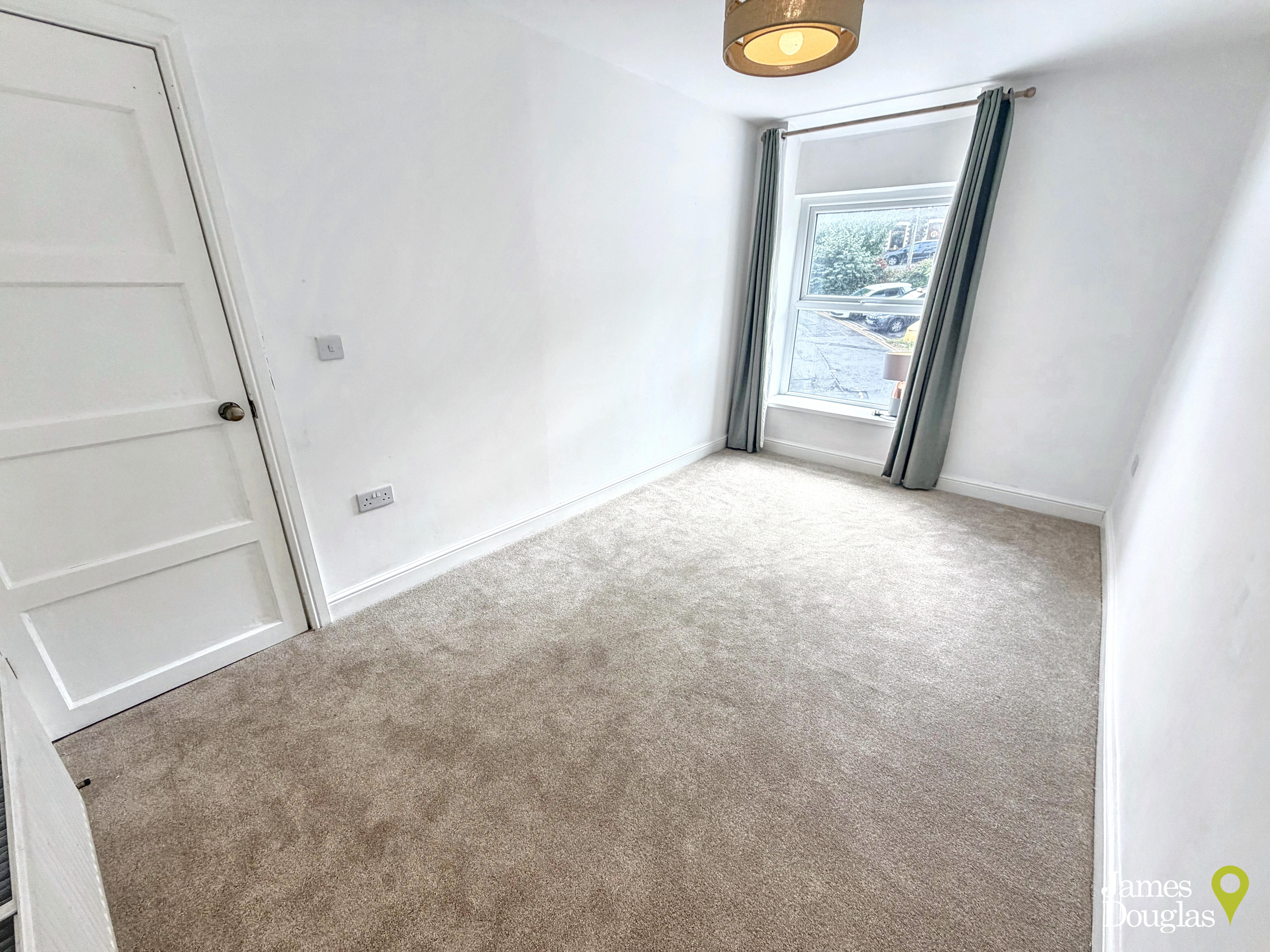 Llantrisant Road, Graig, Pontypridd, photo 15