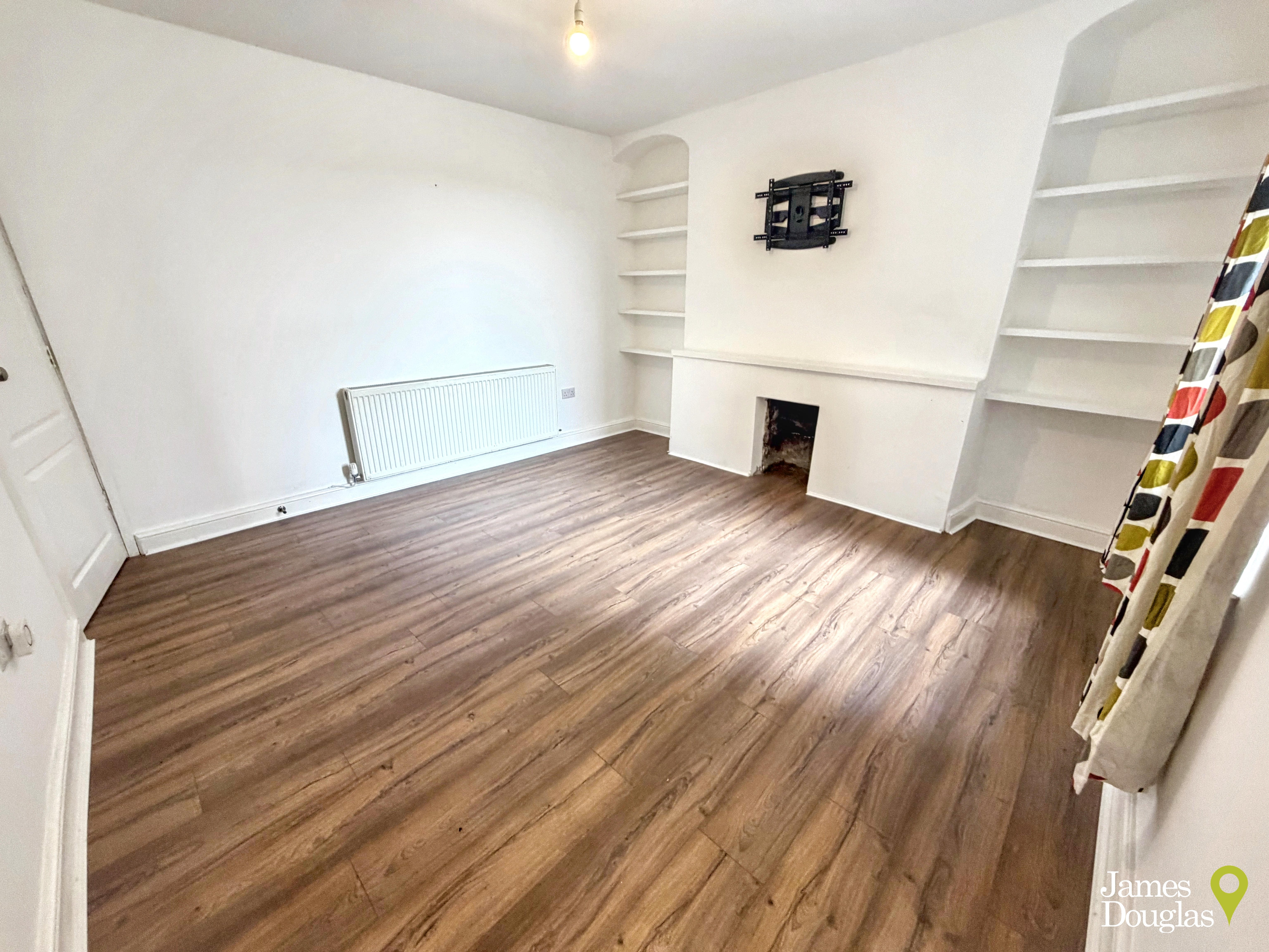 Llantrisant Road, Graig, Pontypridd, photo 8