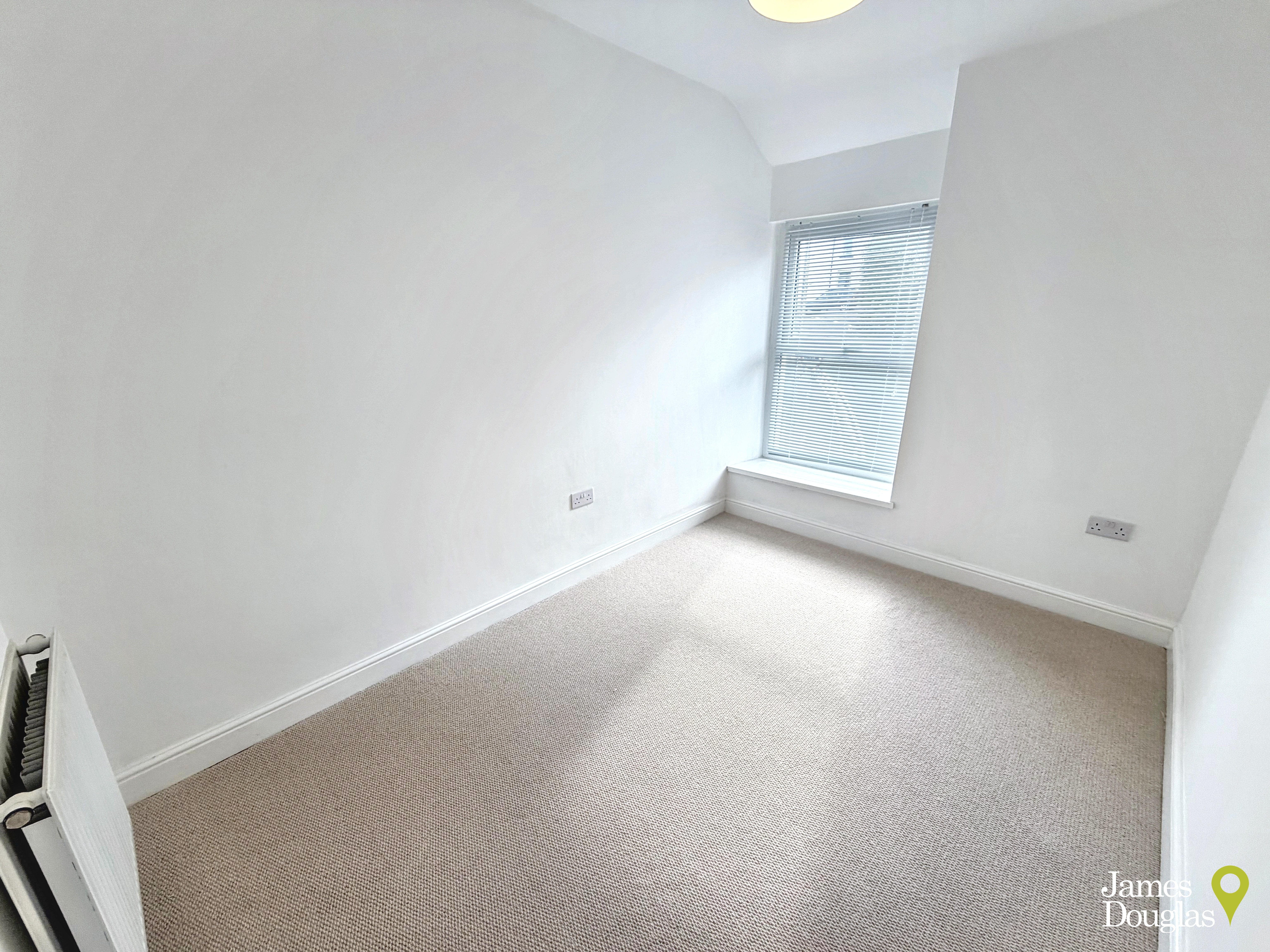 Llantrisant Road, Graig, Pontypridd, photo 16