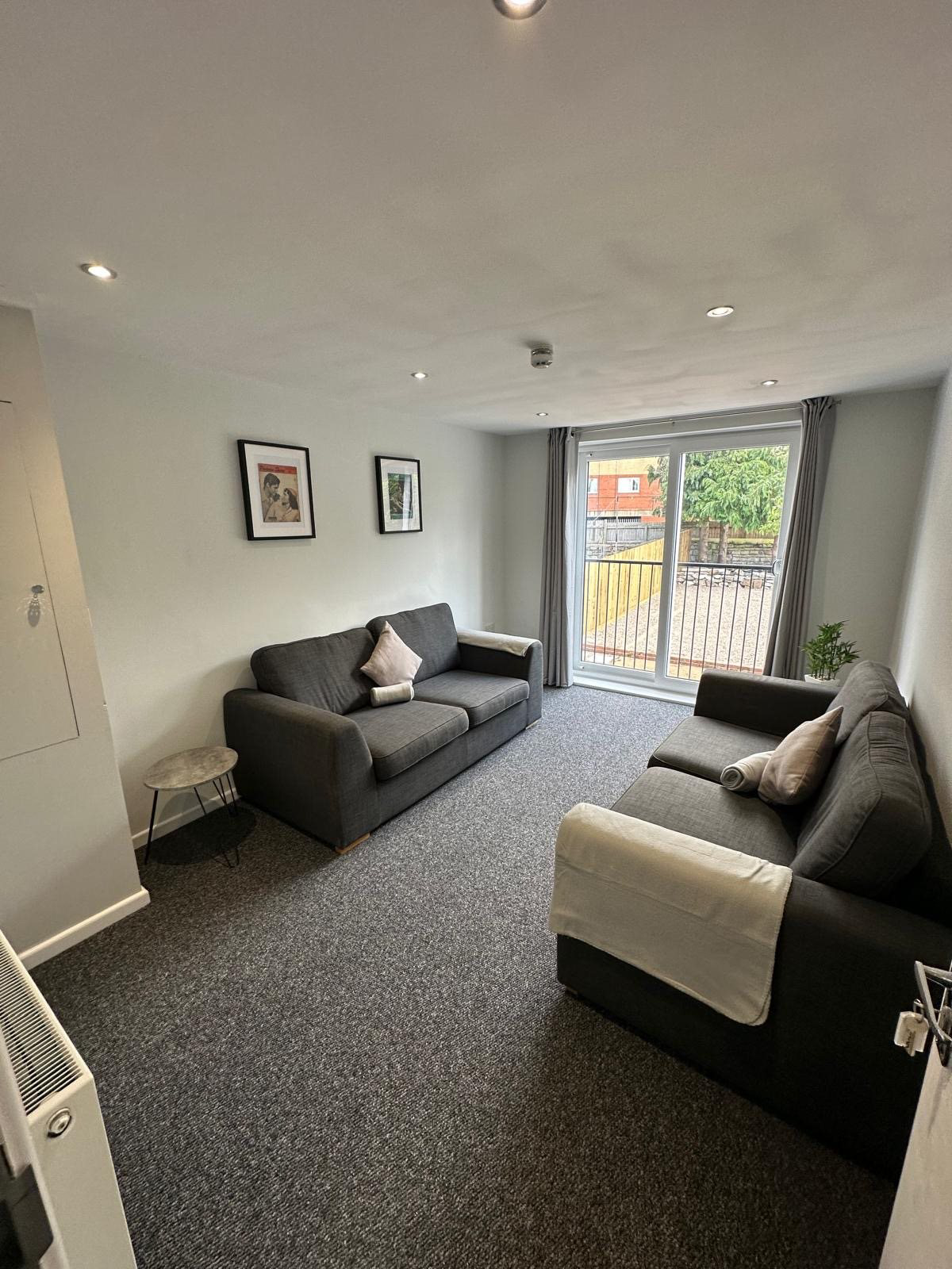 136a Duckpool Road, Newport,, photo 2