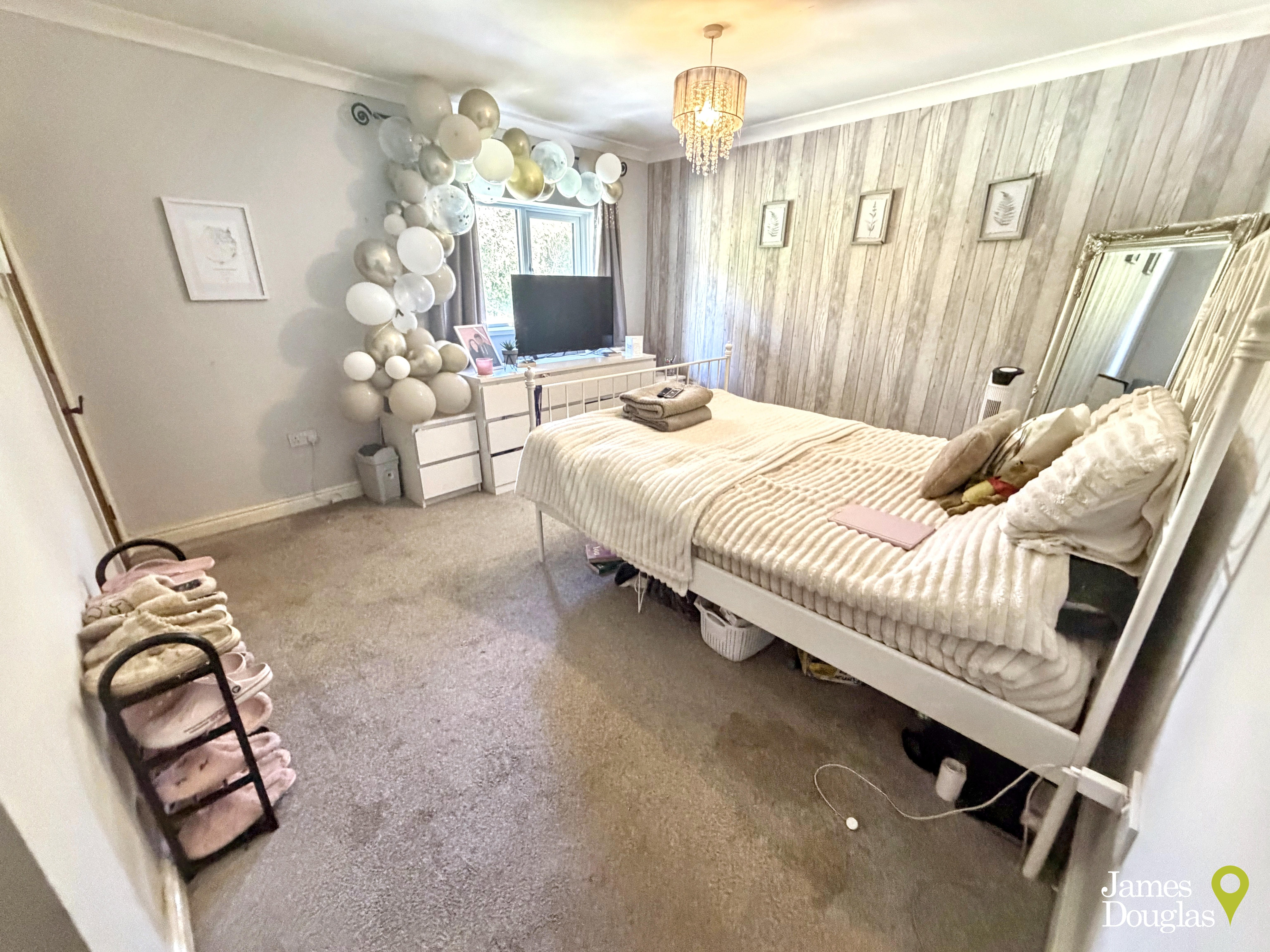 Bed12