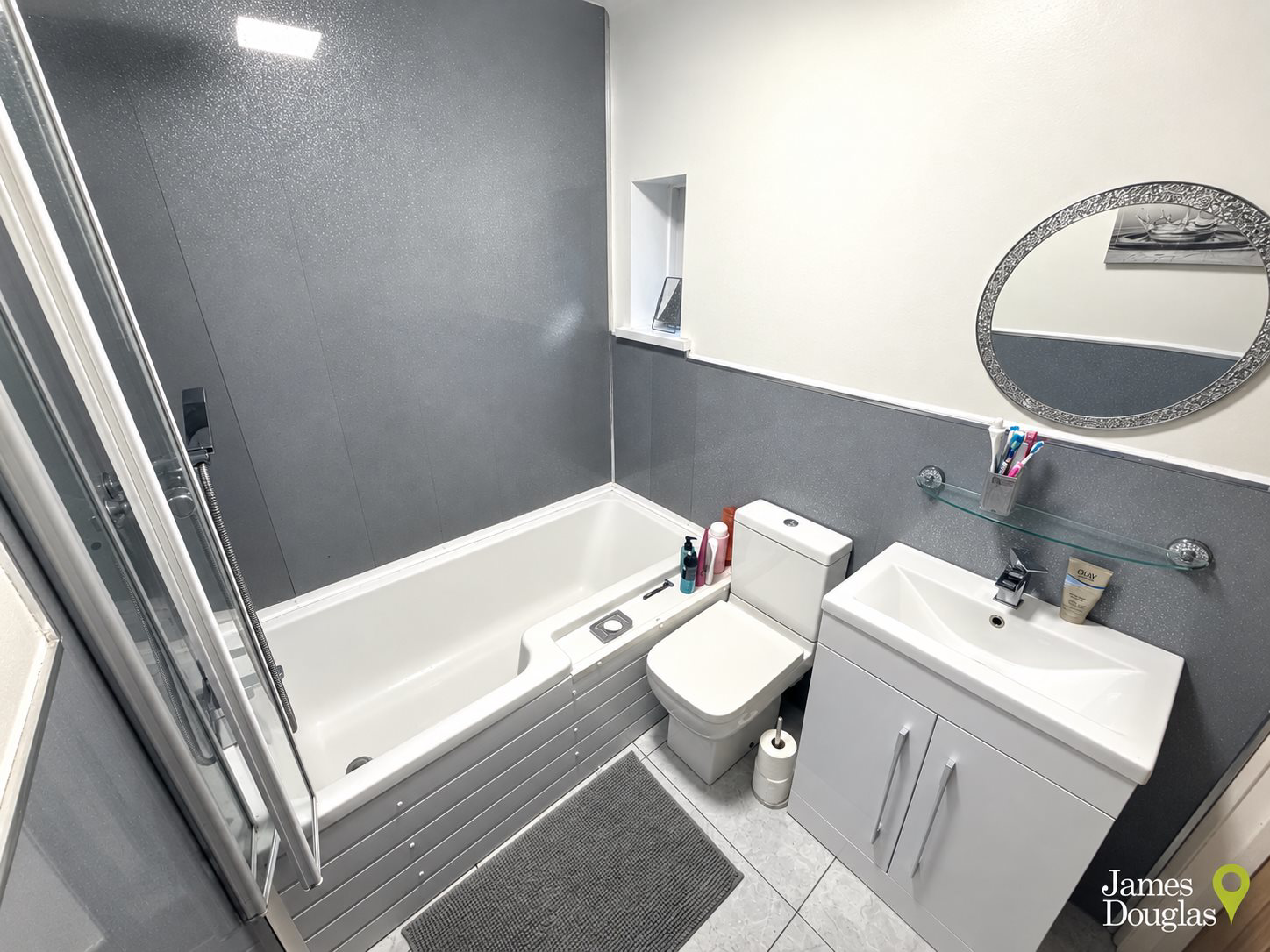 Bathroom1
