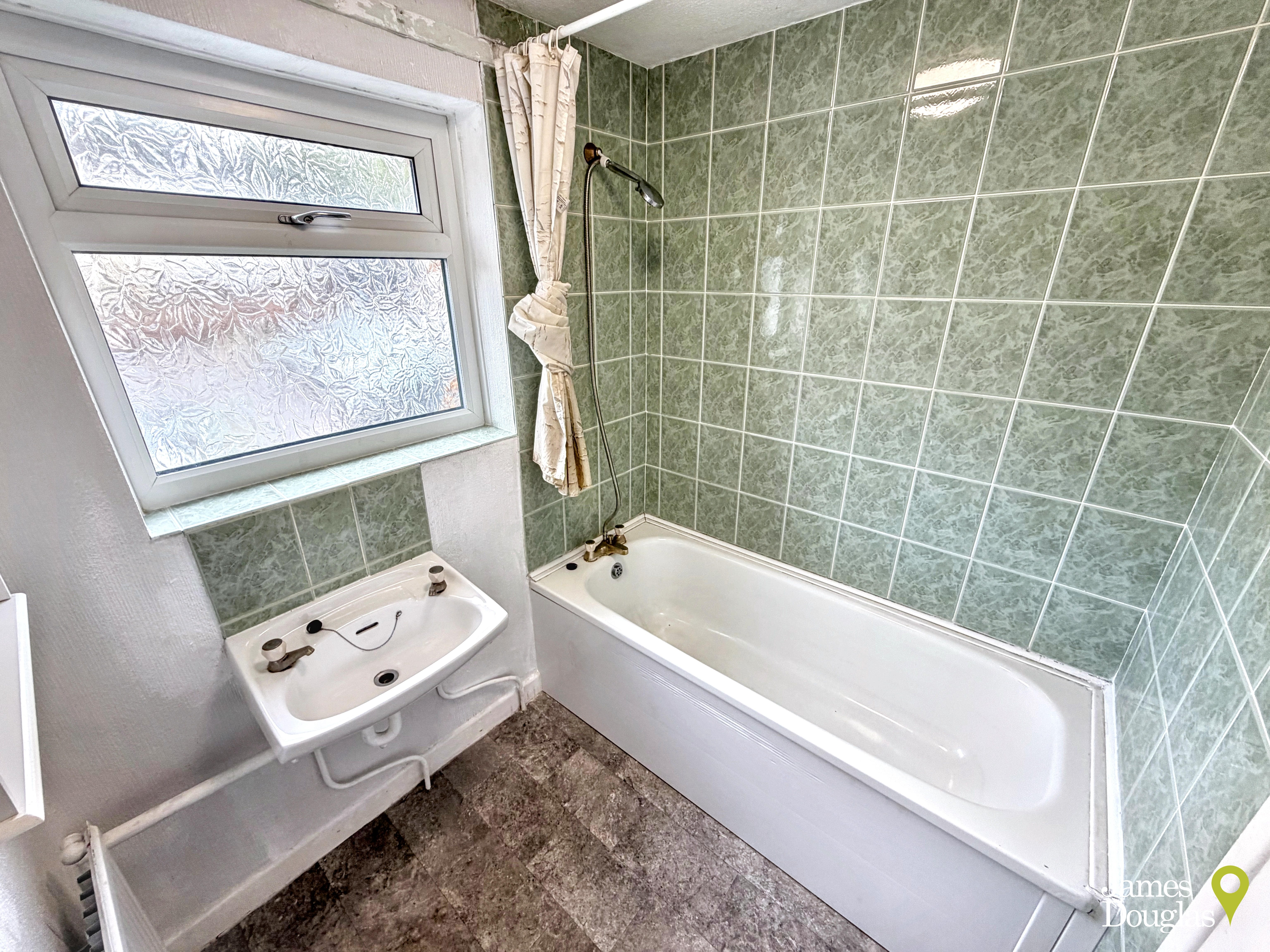 Shakespeare Rise, Rhydyfelin, Pontypridd, photo 18