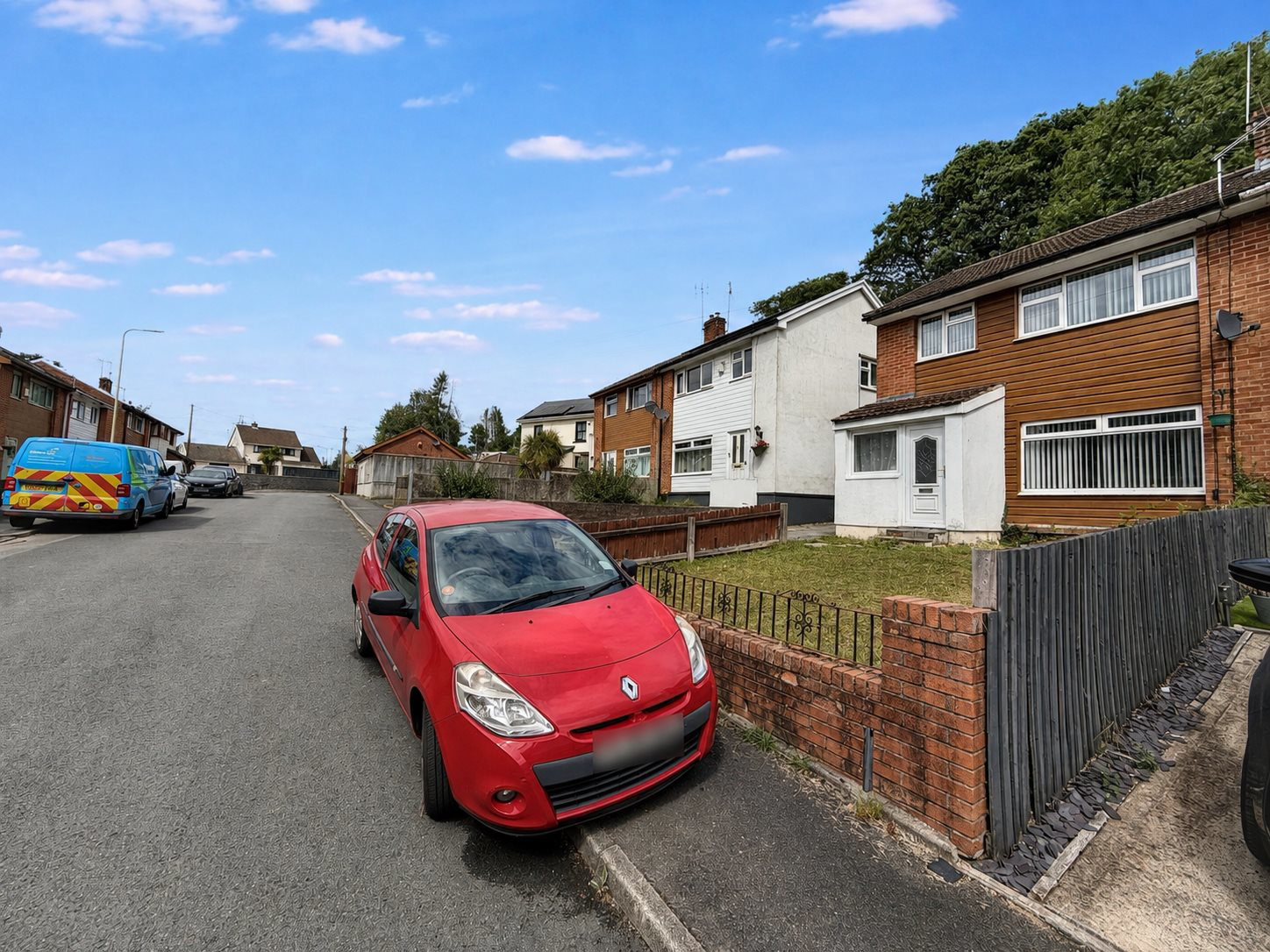 Dan-yr-Allt Close, Rhydyfelin, Pontypridd, photo 2