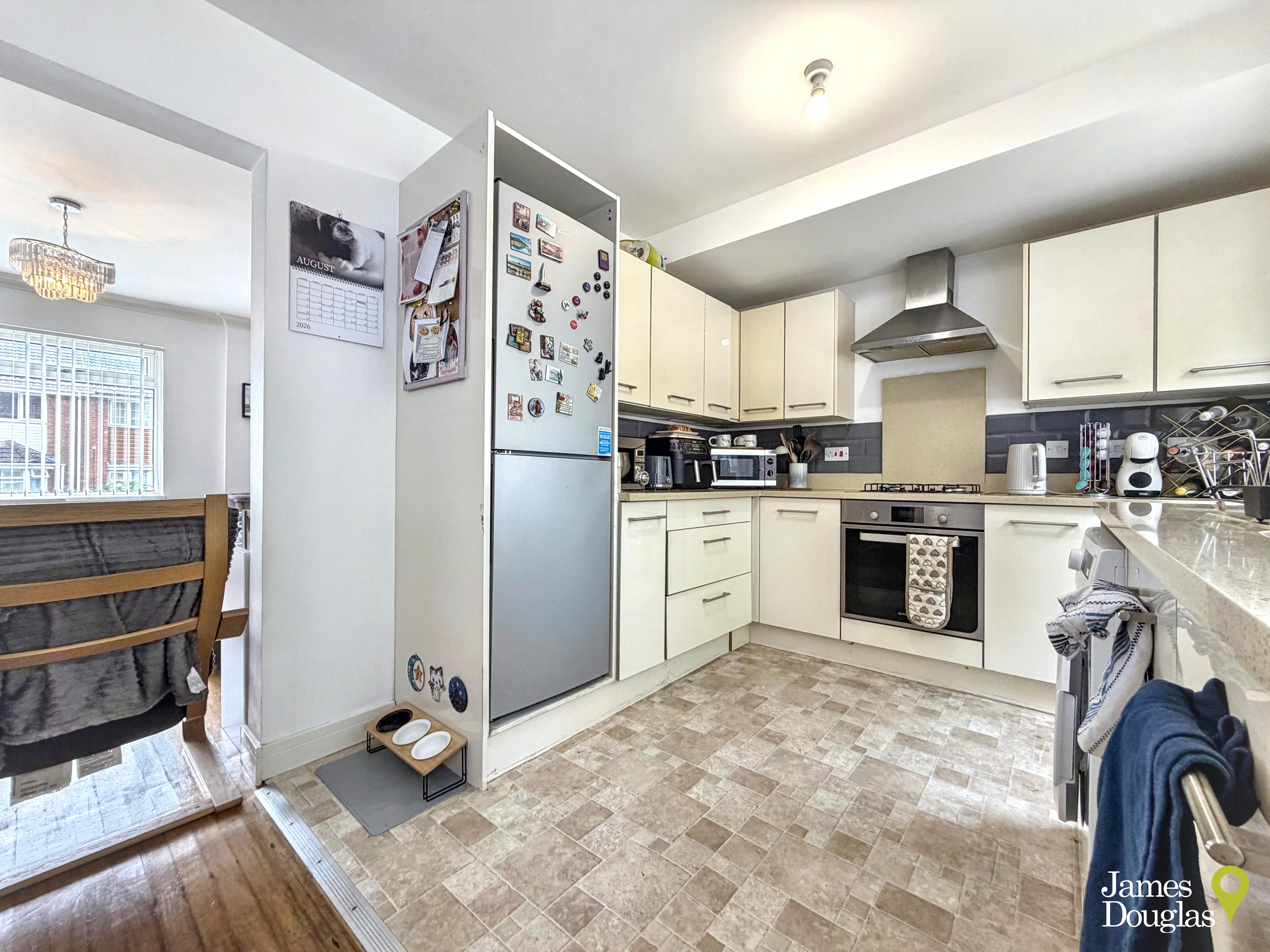 Dan-yr-Allt Close, Rhydyfelin, Pontypridd, photo 9