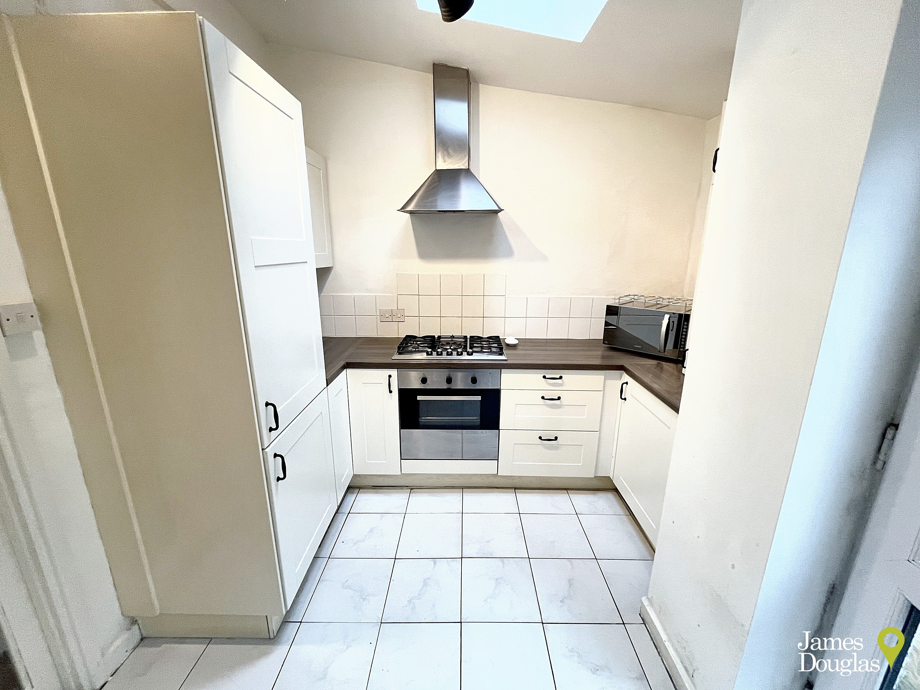Llanbradach Street, Graigwen, Pontypridd, photo 14