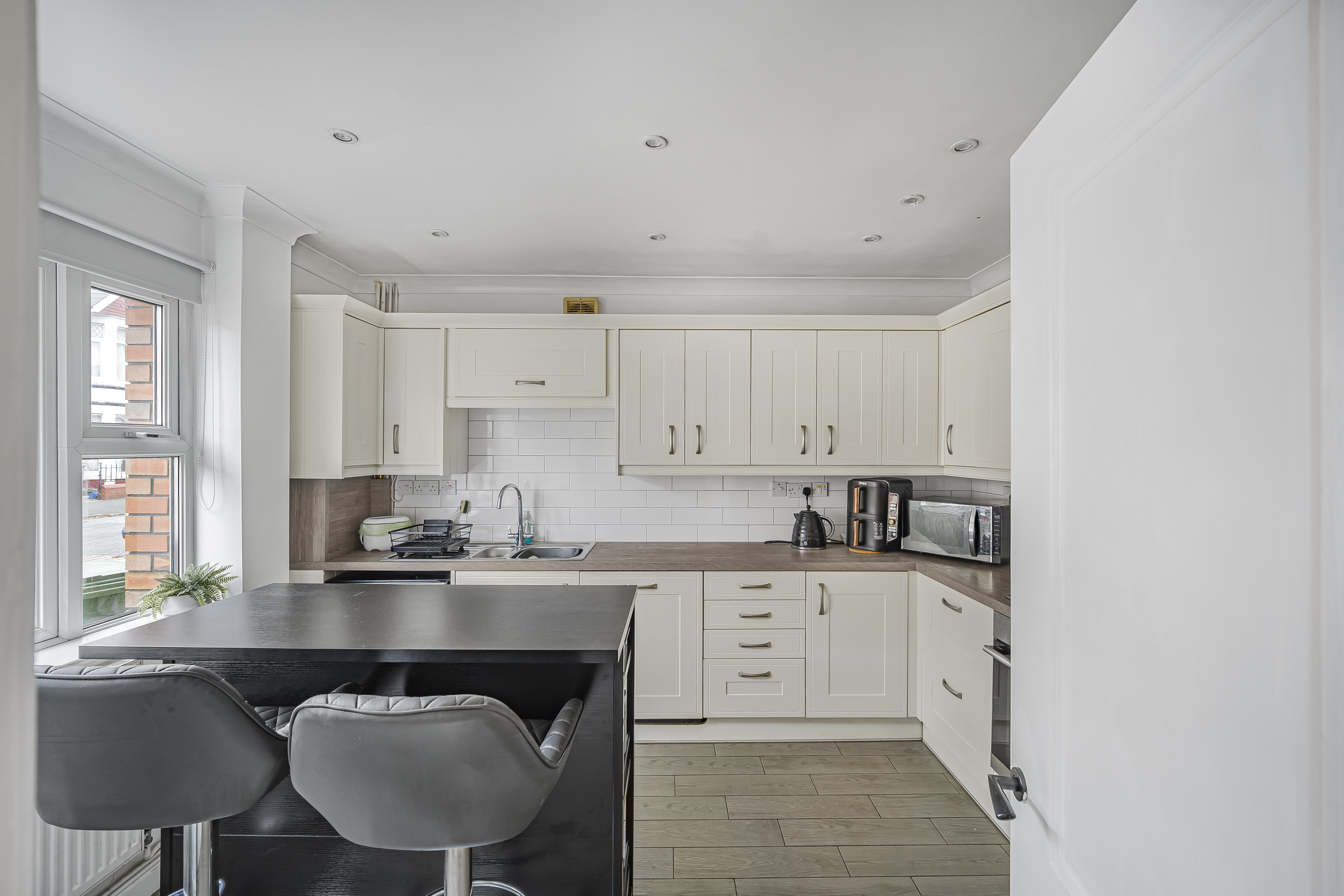 Victoria Mews, Gabalfa/Heath, Cardiff, photo 8