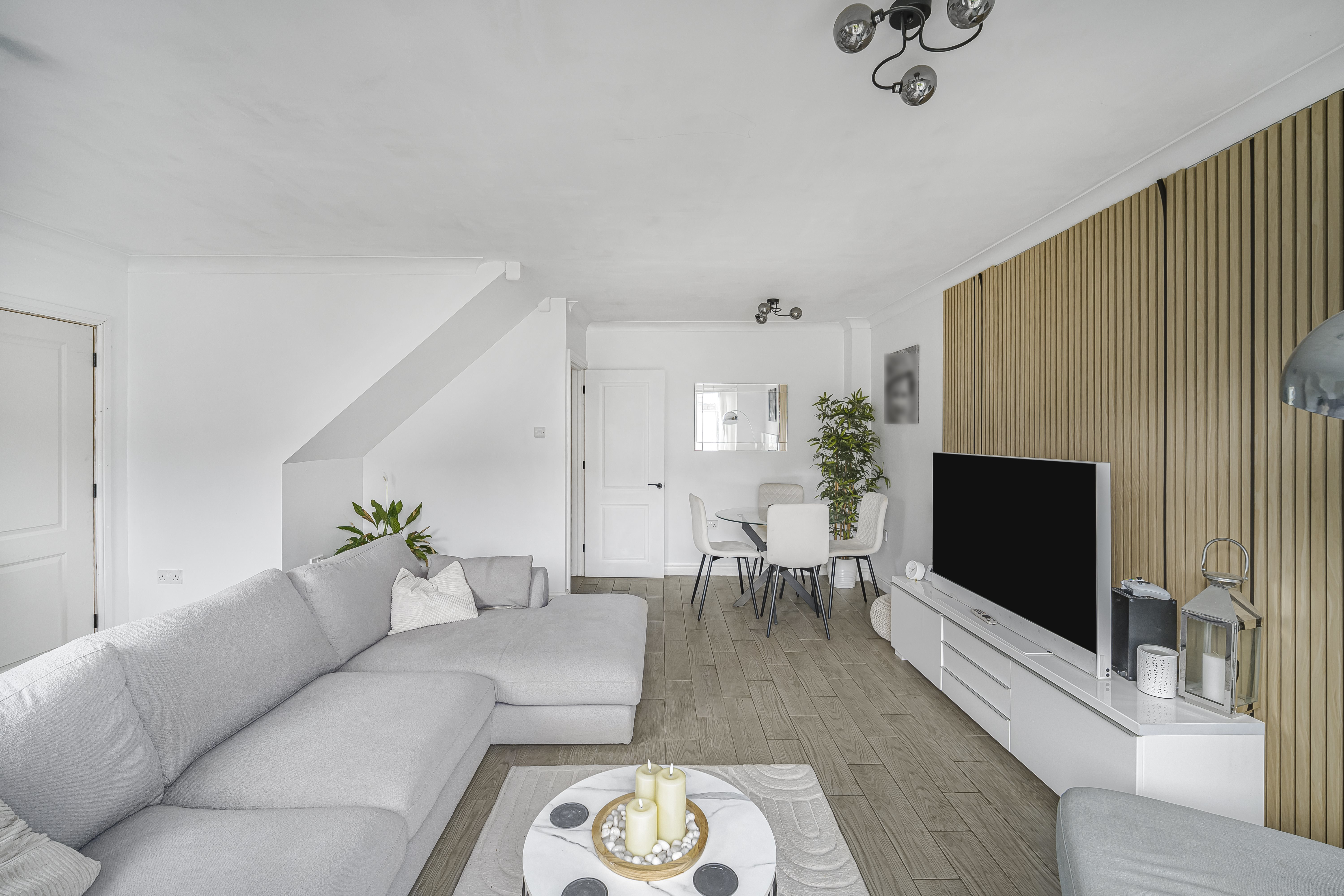 Victoria Mews, Gabalfa/Heath, Cardiff, photo 6