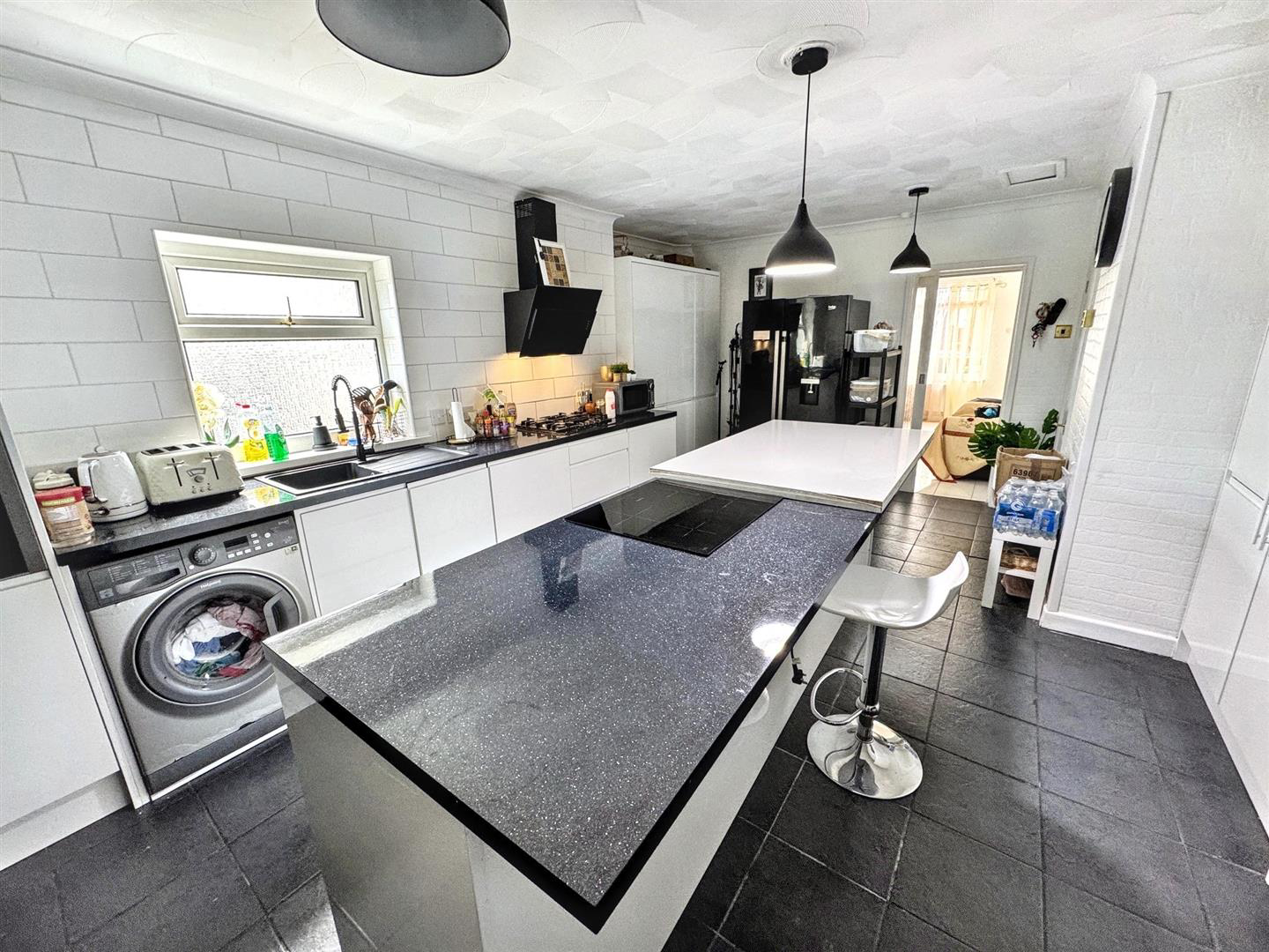 Maesglas Road, Newport NP20 3DE, photo 5