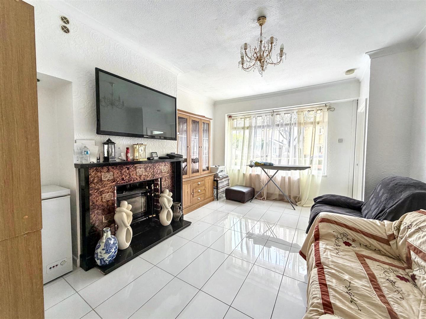 Maesglas Road, Newport NP20 3DE, photo 2