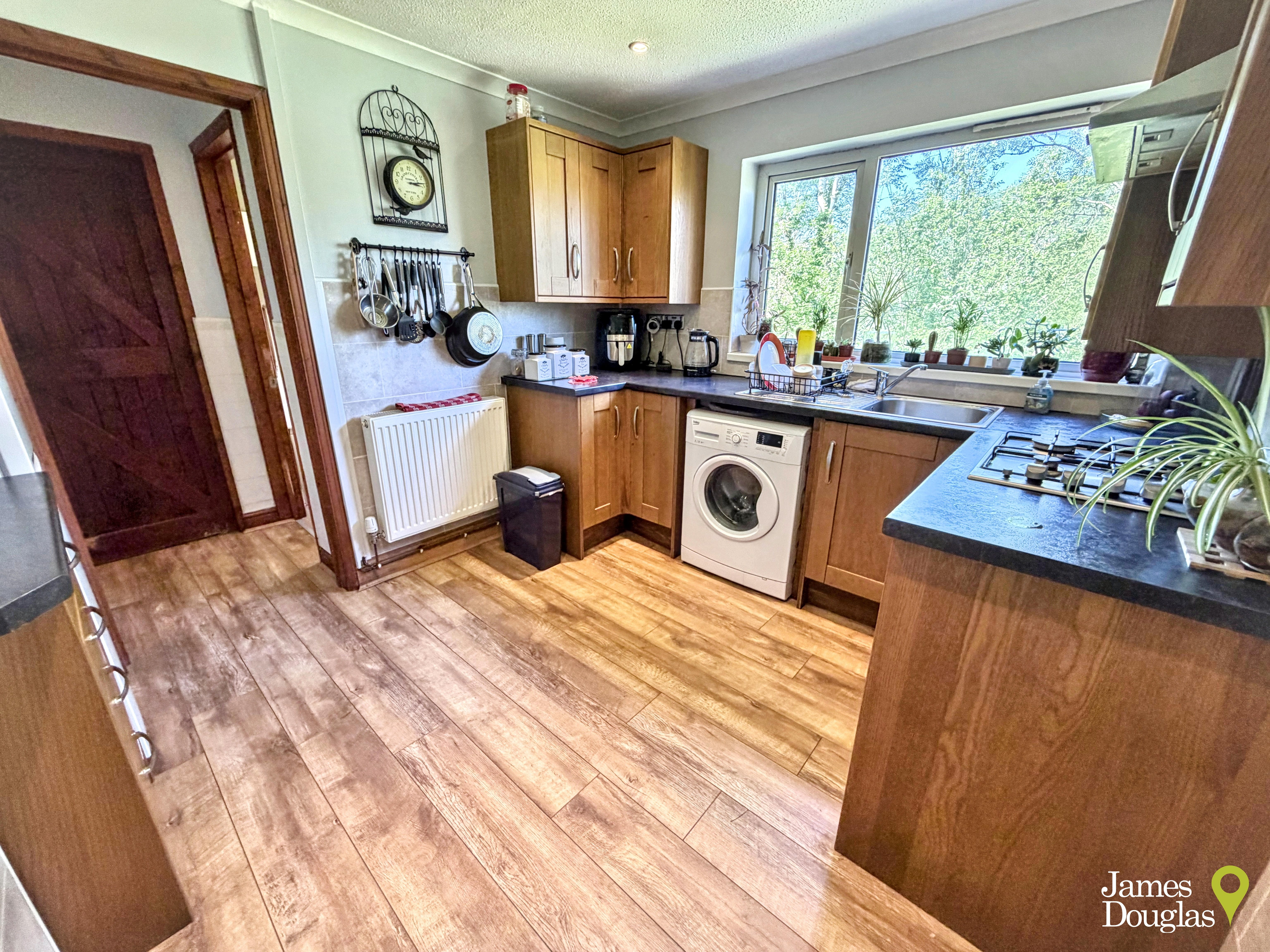 Llantrisant Road, Graig, Pontypridd, photo 8