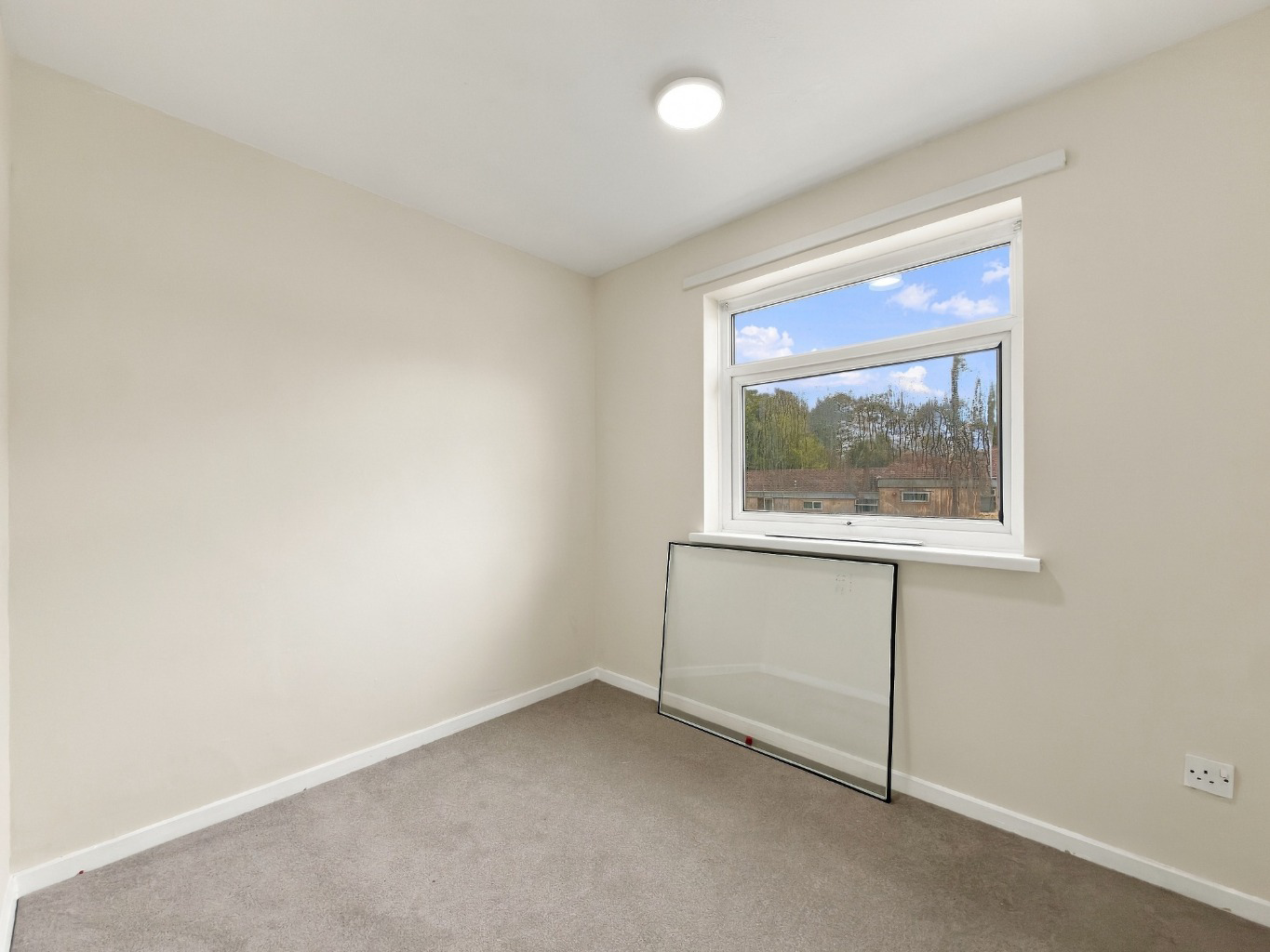 Pennsylvania, Llanedeyrn, Cardiff, South Glamorgan, CF23 9LT, photo 12