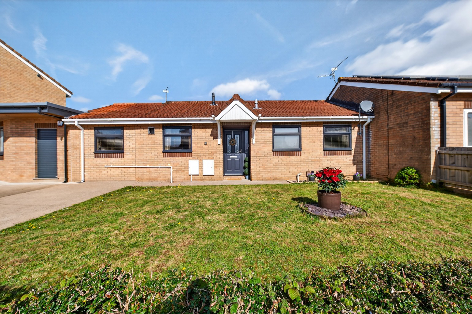 Saffron Drive, St. Mellons, Cardiff, South Glamorgan, CF3 0NH