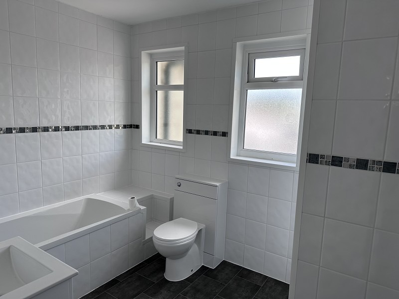 Cardiff, South Glamorgan, CF5, photo 7