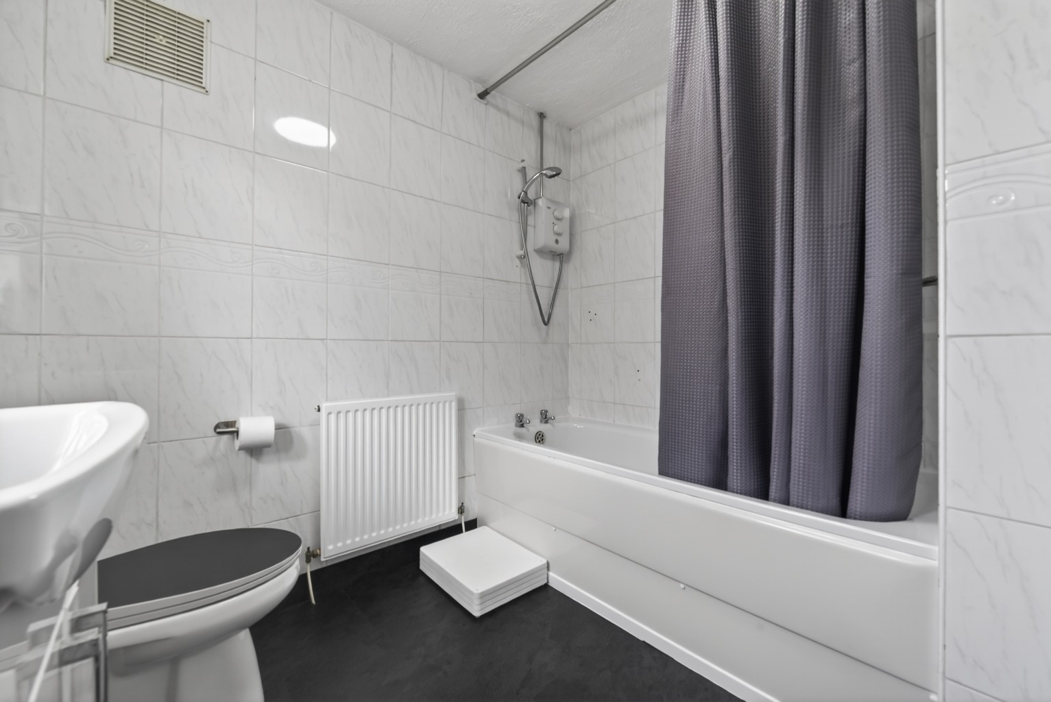 Llanrumney Avenue, Llanrumney, Cardiff, South Glamorgan, CF3 4DW, photo 18
