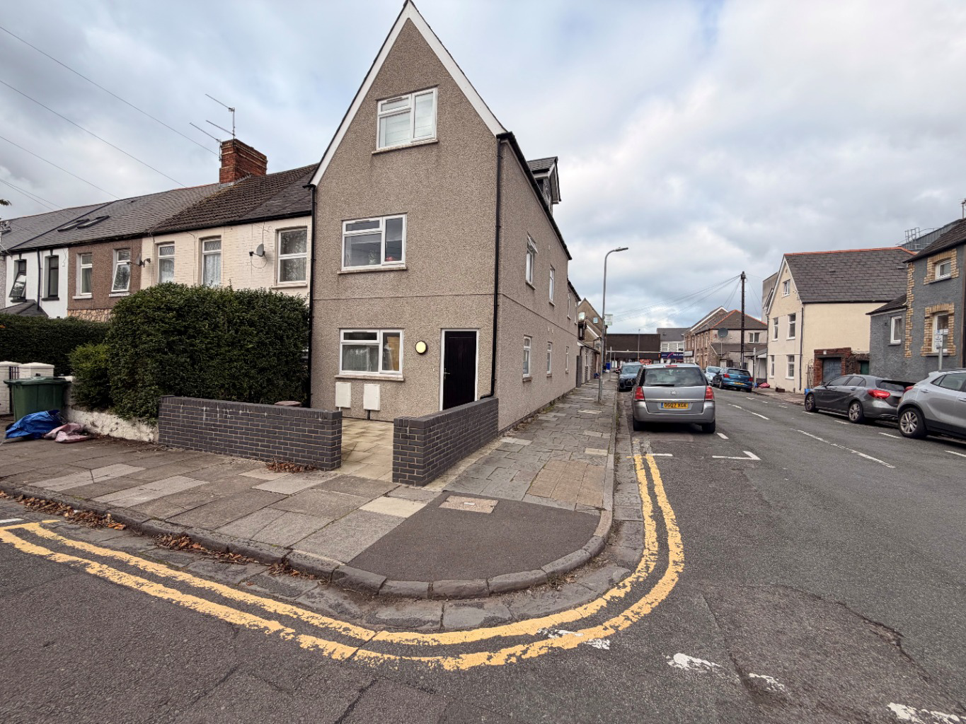 Cardiff, South Glamorgan, CF24