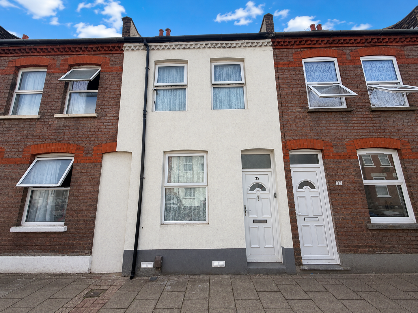 Highbury Road, Luton, LU3