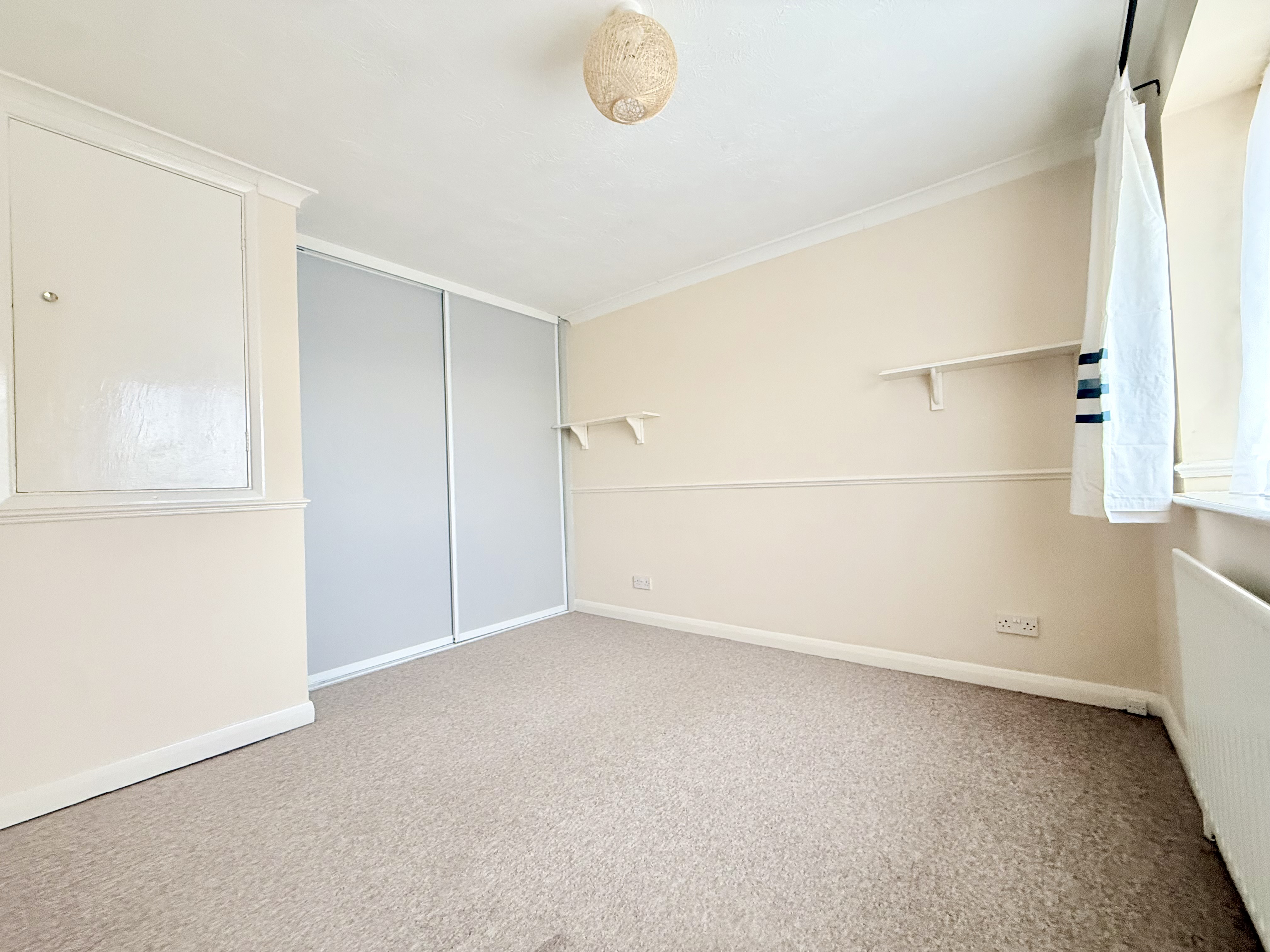 Heron Drive, Luton, LU2, photo 3