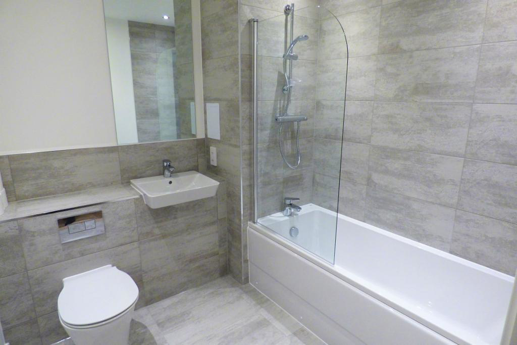 Brooklands Court, Stirling Drive, Luton, LU2 0GE, photo 2