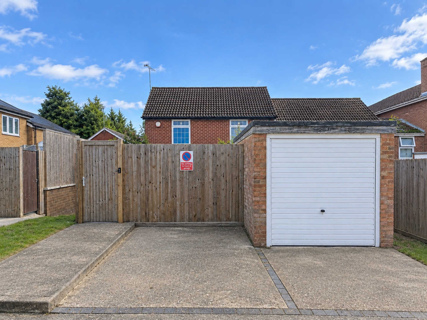 Morris Close, Luton, LU3, photo 2