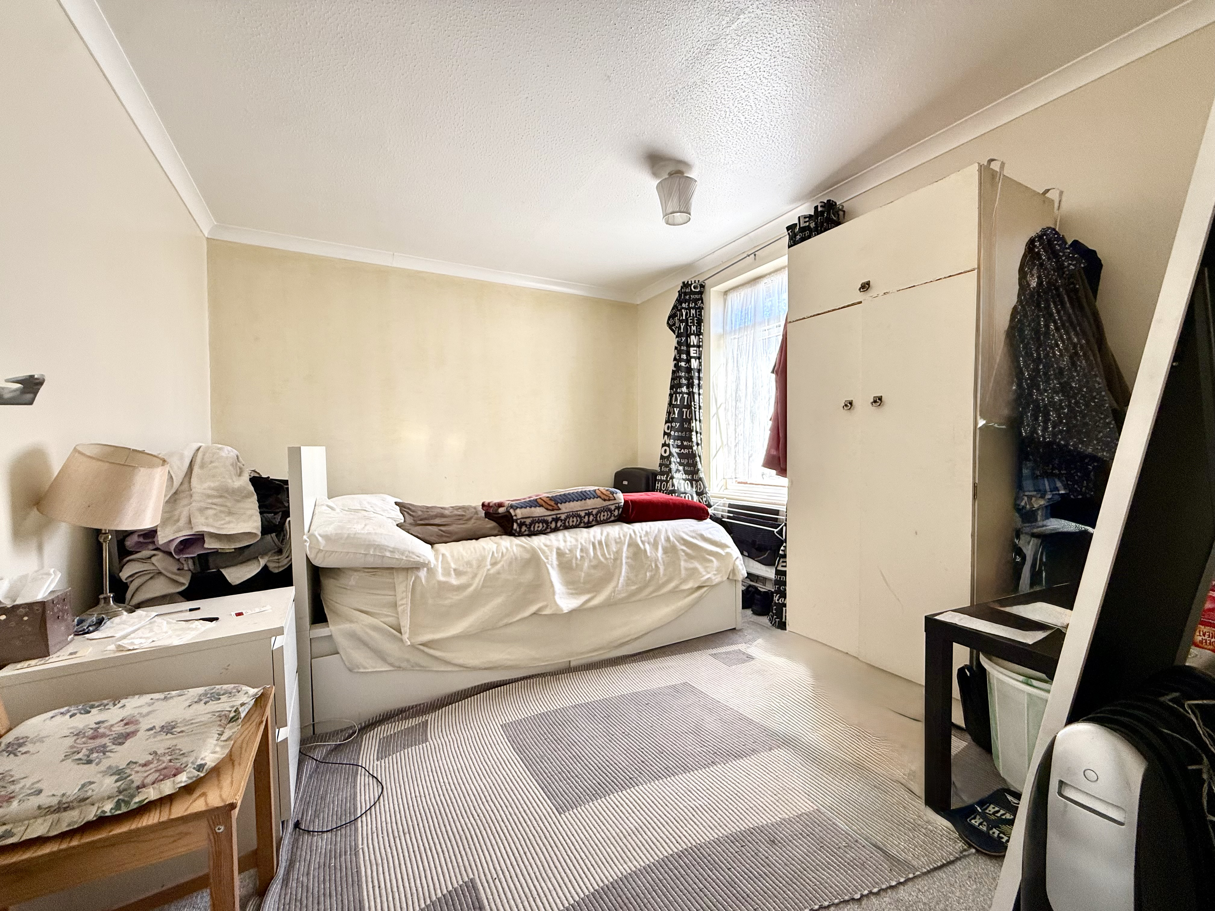 Morris Close, Luton, LU3, photo 5