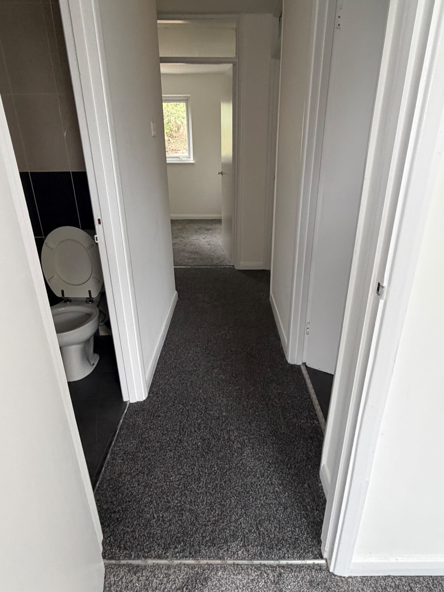 Trowbridge Gardens, Luton, LU2, photo 12