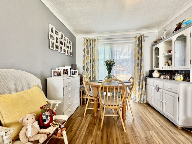 Brays Road, Luton, LU2, photo 3