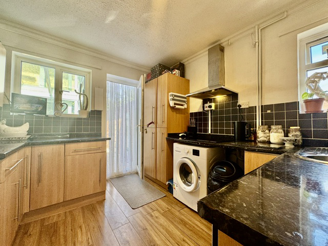 Brays Road, Luton, LU2, photo 4